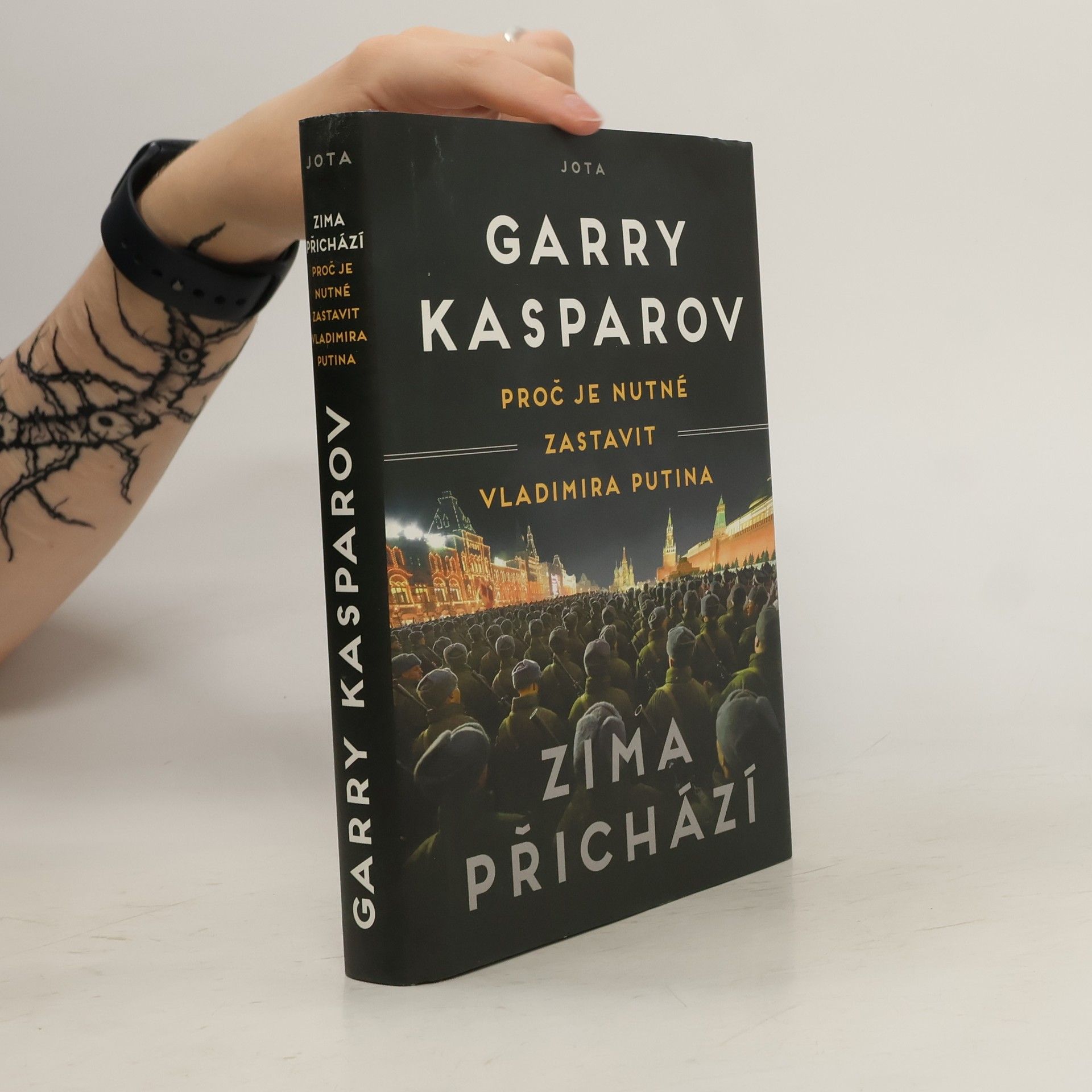 Garri Kimovič Kasparov Zima přichází : proč je nutné zastavit Vladimira Putina