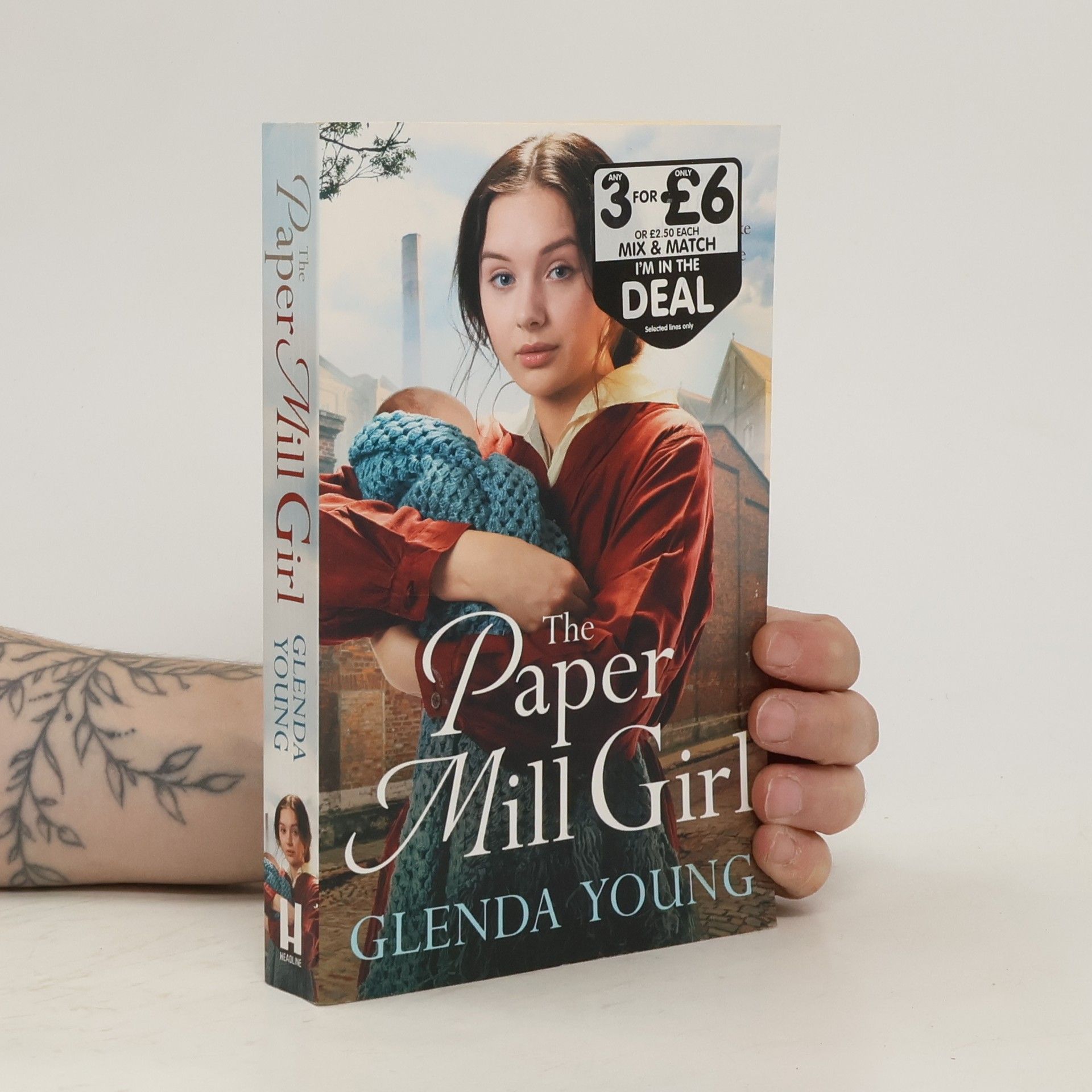 Glenda Young The Paper Mill Girl