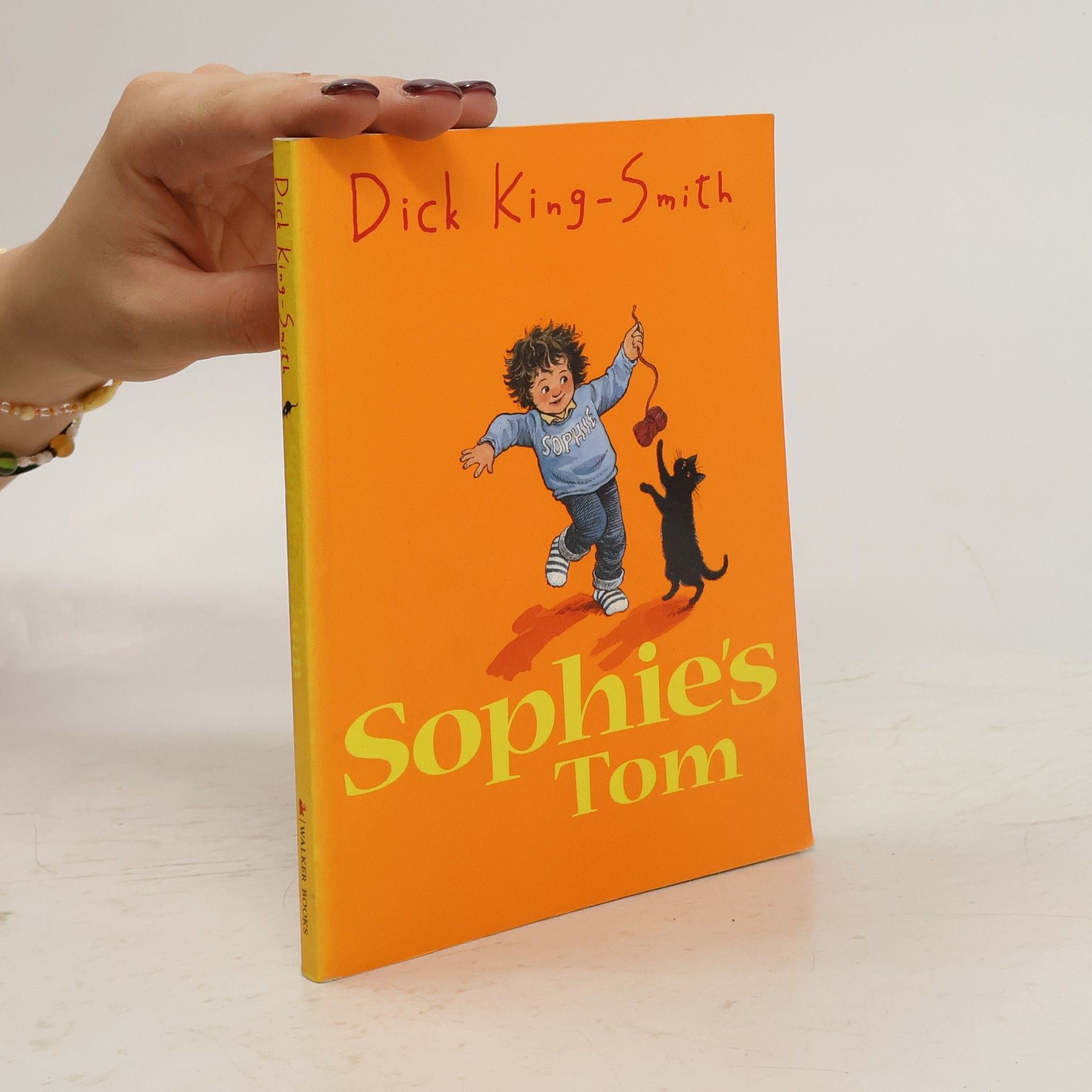 Dick King-Smith Sophie's Tom