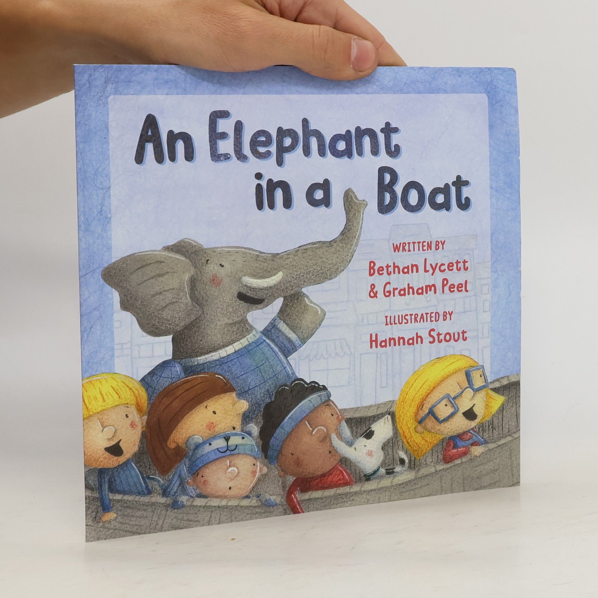 Collectif d'auteurs An Elephant in a Boat