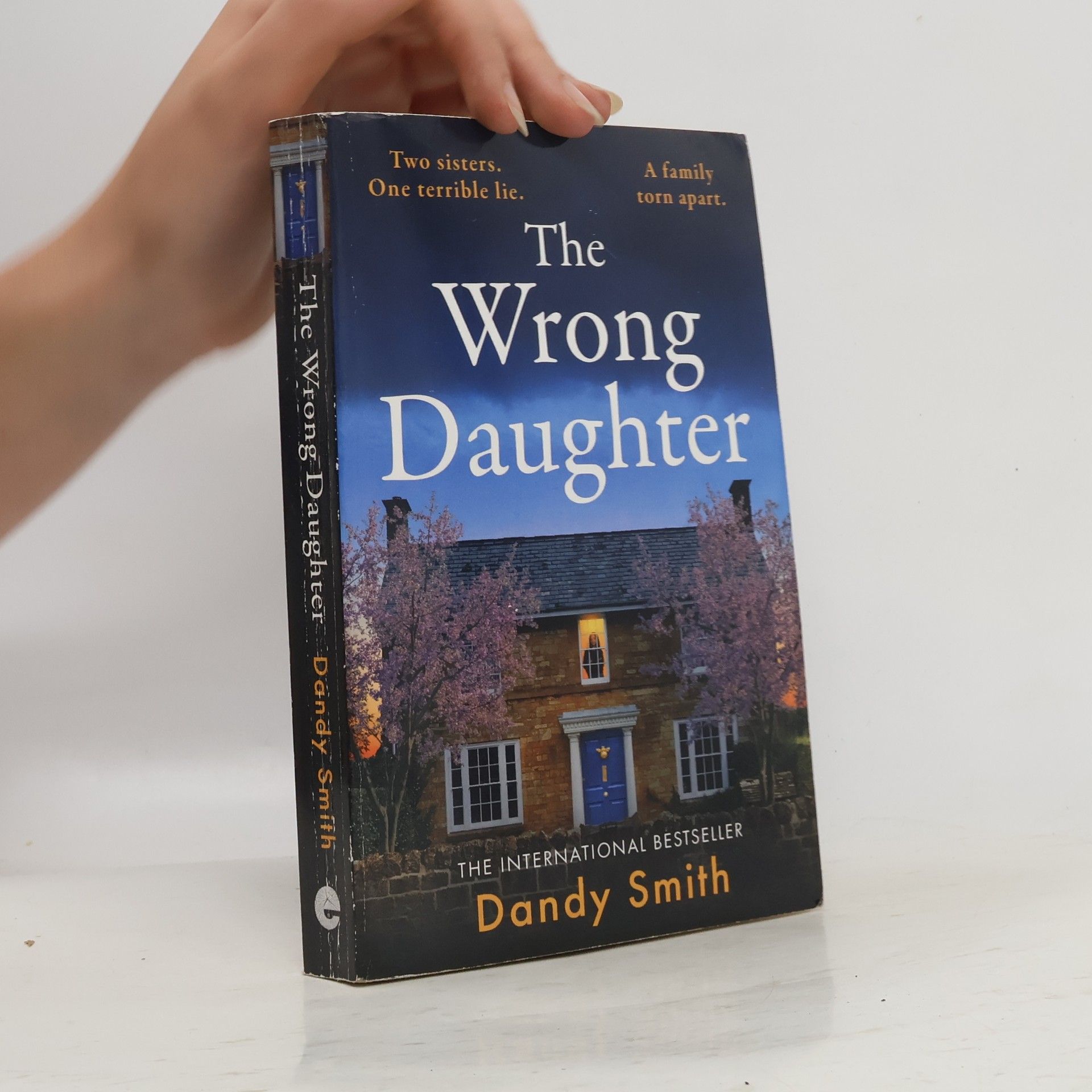 Dandy Smith The Wrong Daughter