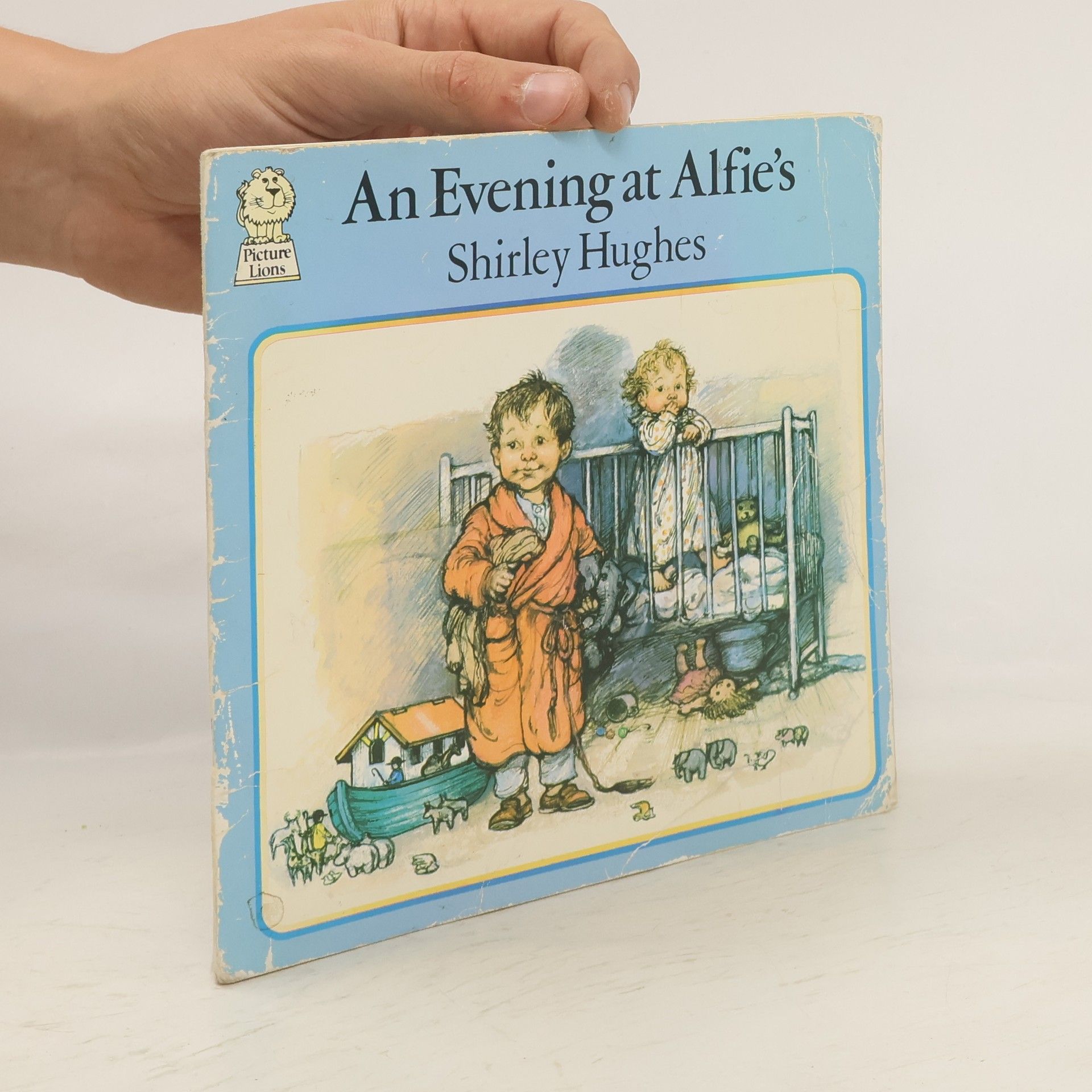 Shirley Hughes An Evening at Alfie's