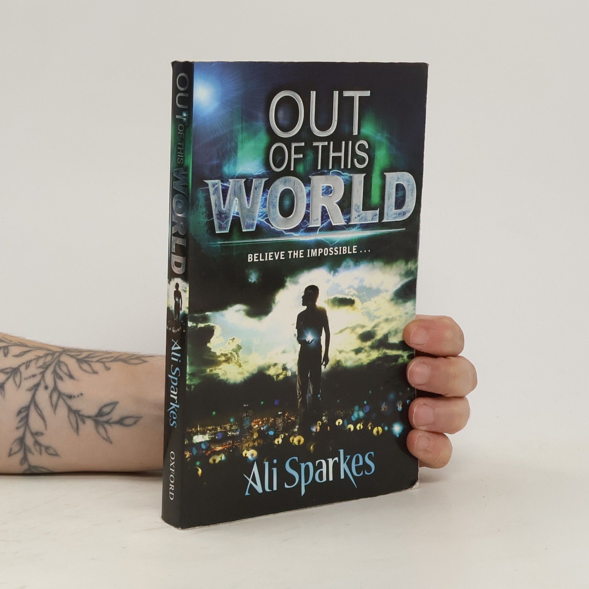 Ali Sparkes Out of This World