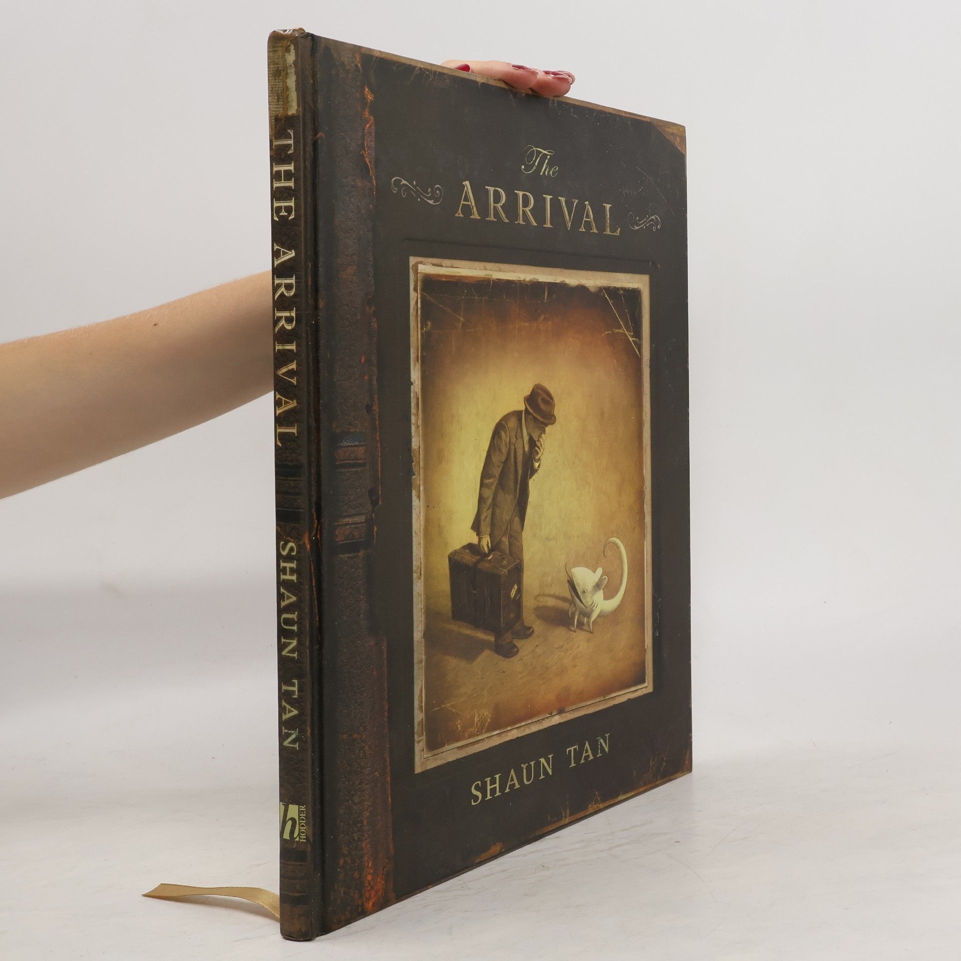 Shaun Tan The Arrival