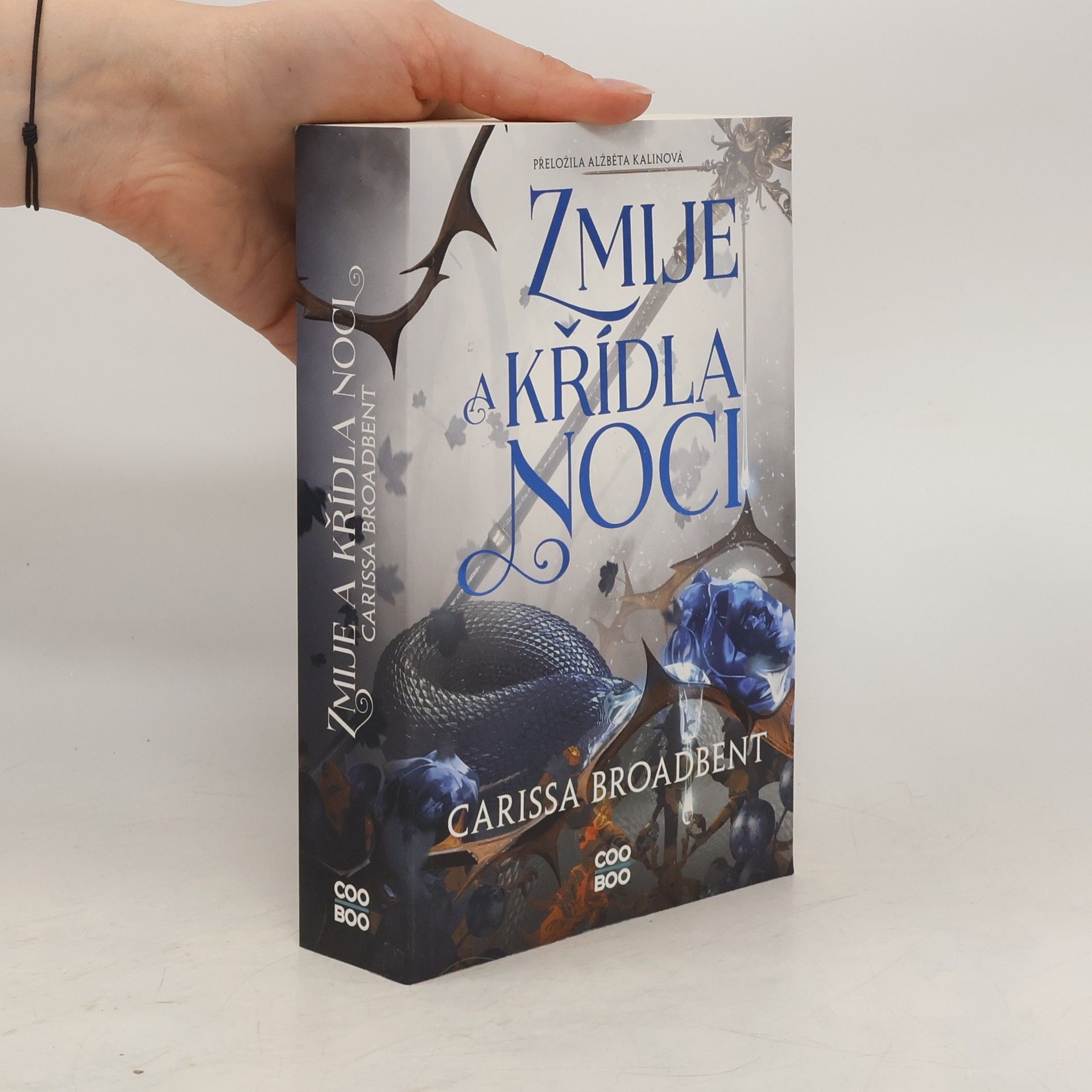 Carissa Broadbent Zmije a křídla noci