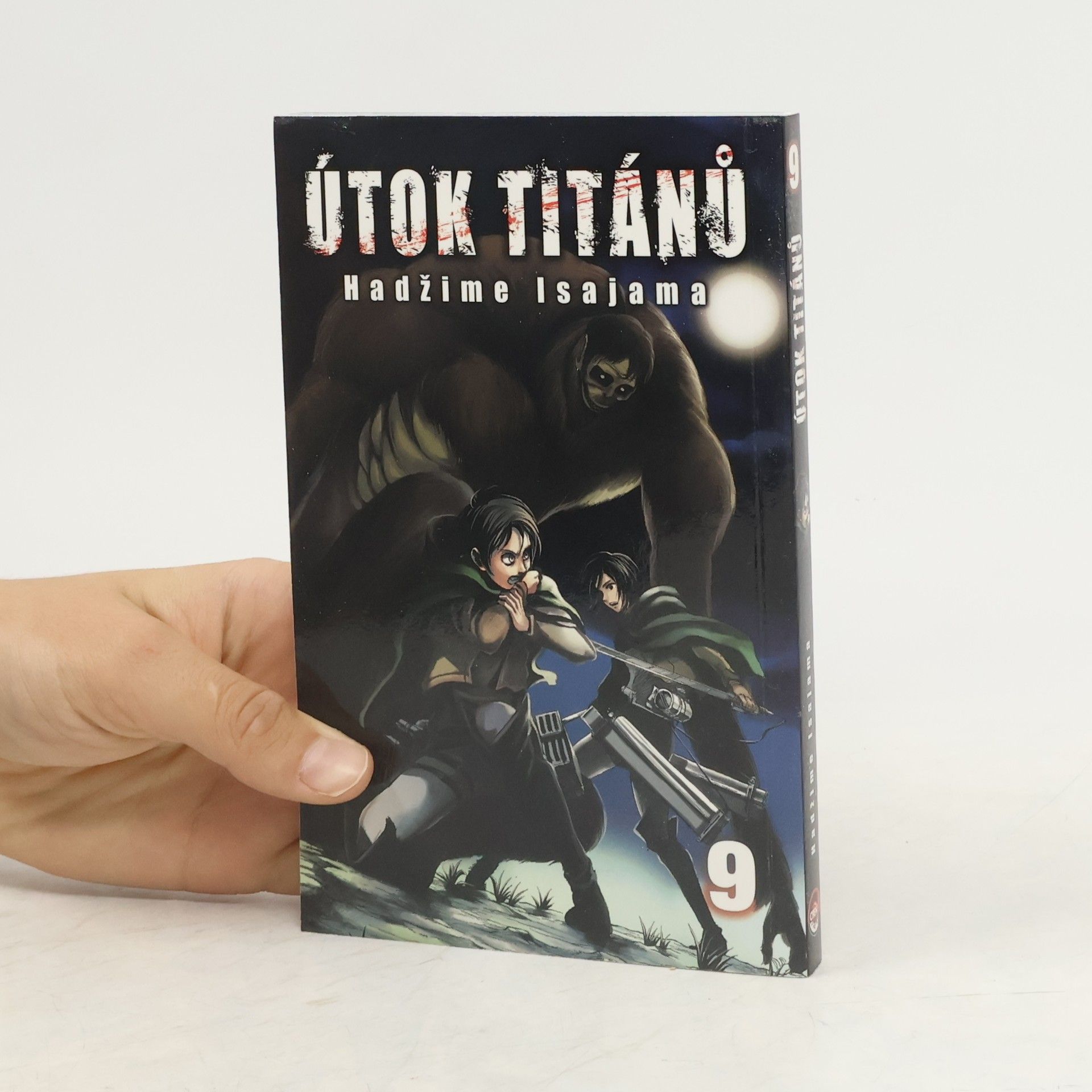 Hajime Isayama Útok titánů. 9
