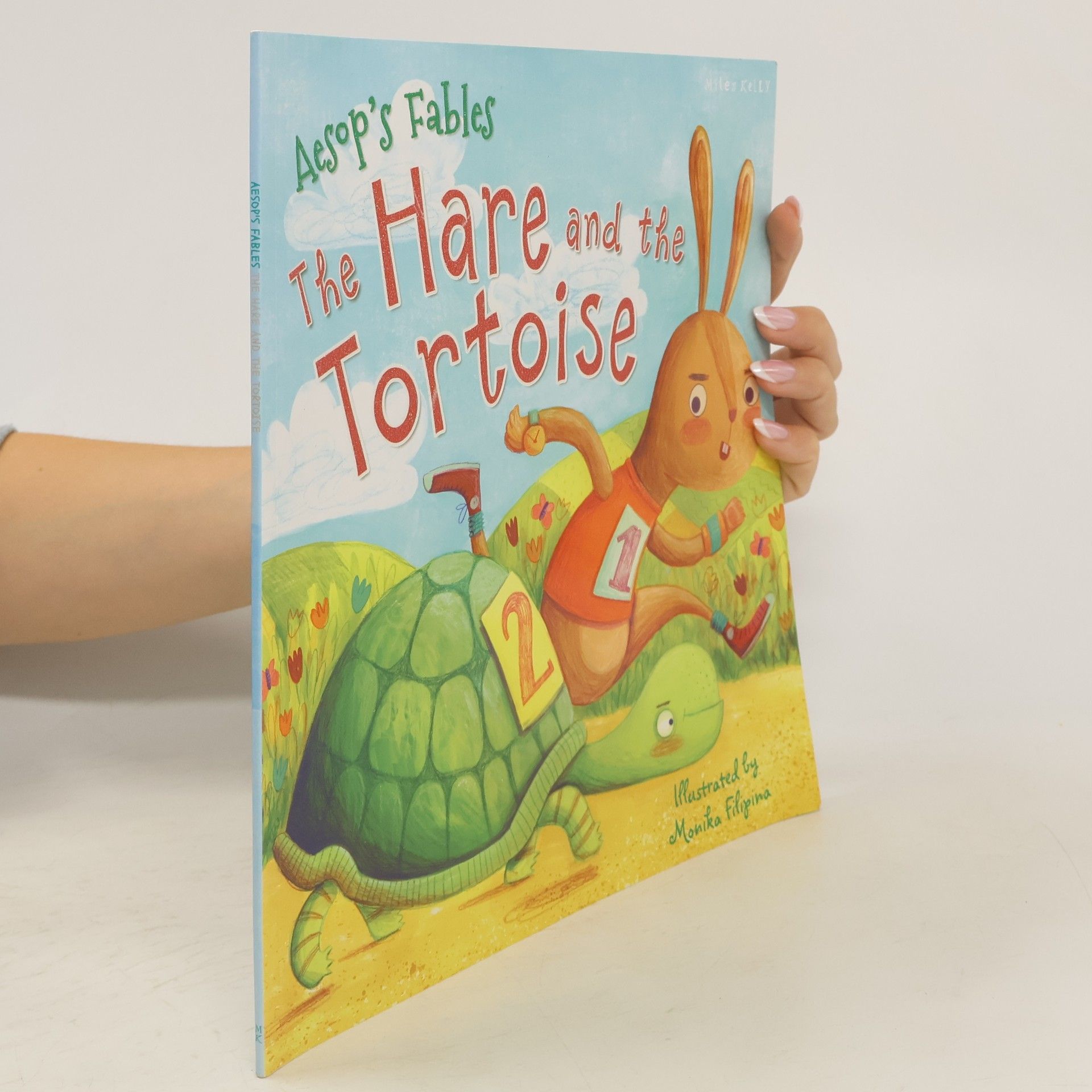 Miles Kelly Aesop's Fables the Hare and the Tortoise