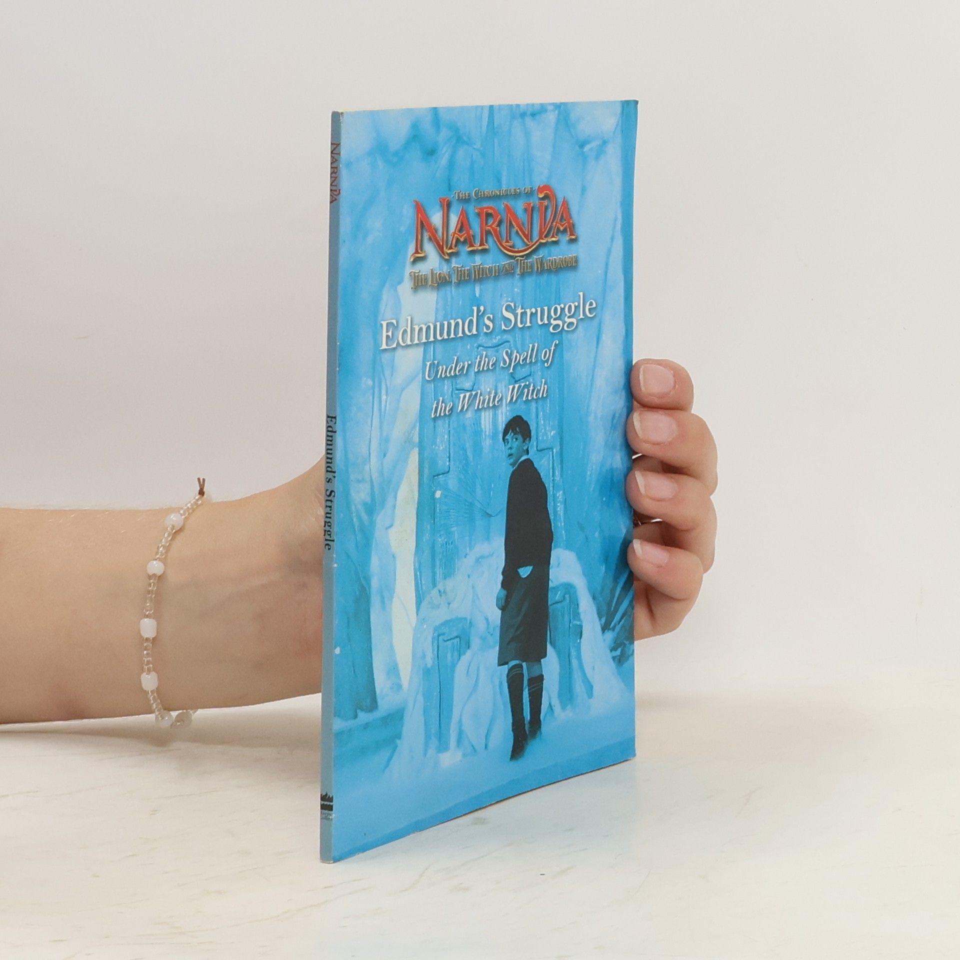 Narnia. Edmund's struggle. Under the spell of the white witch