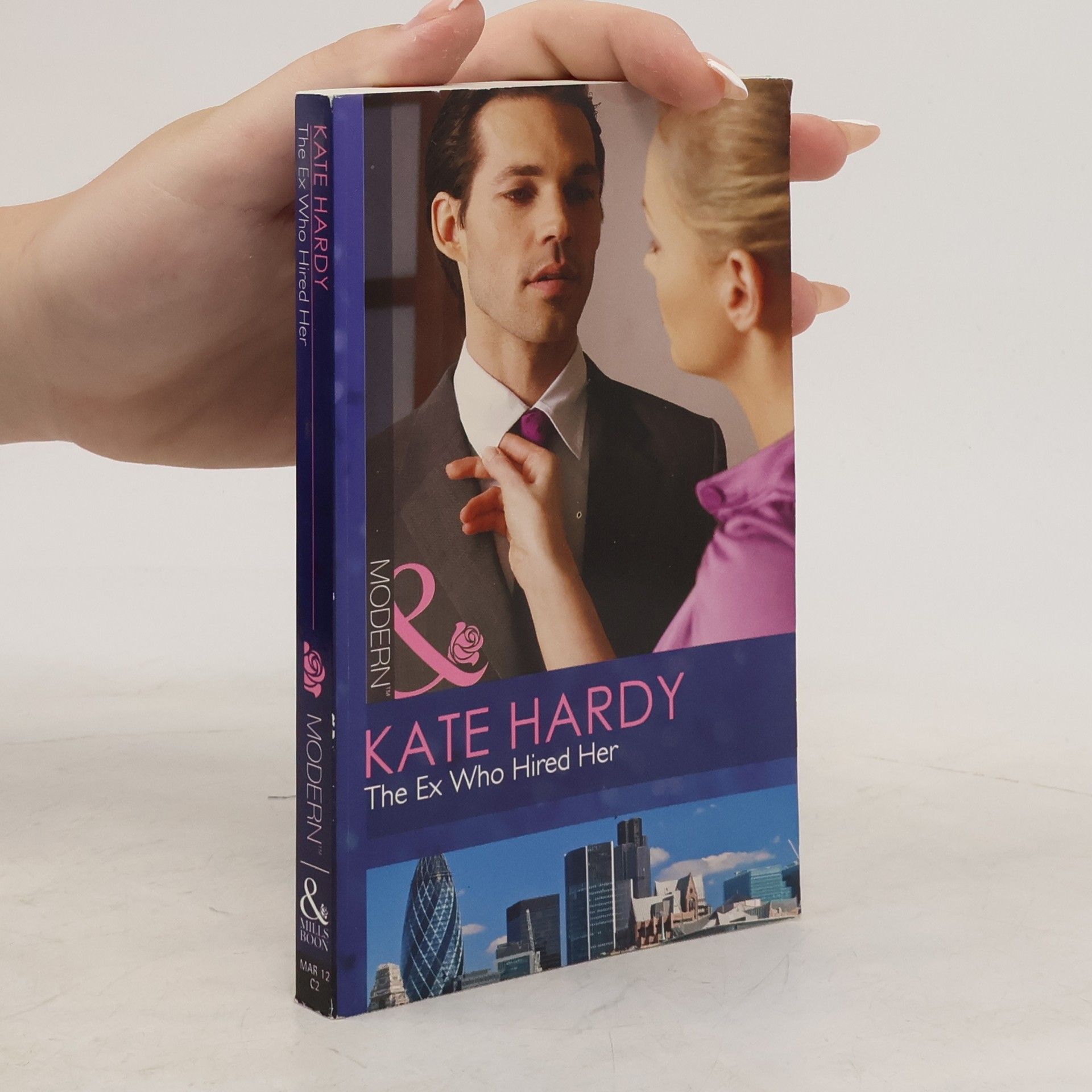 Kate Hardy The Ex who Hired Her