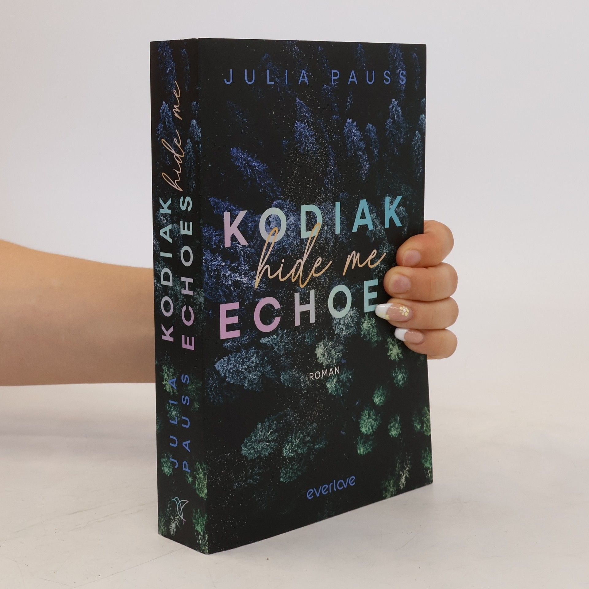 Julia Pauss Kodiak Echoes. Hide Me