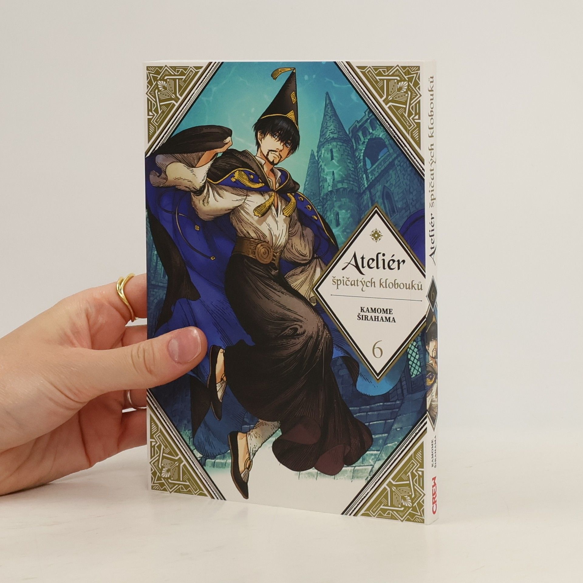 Kamome Shirahama Ateliér špičatých klobouků. 6