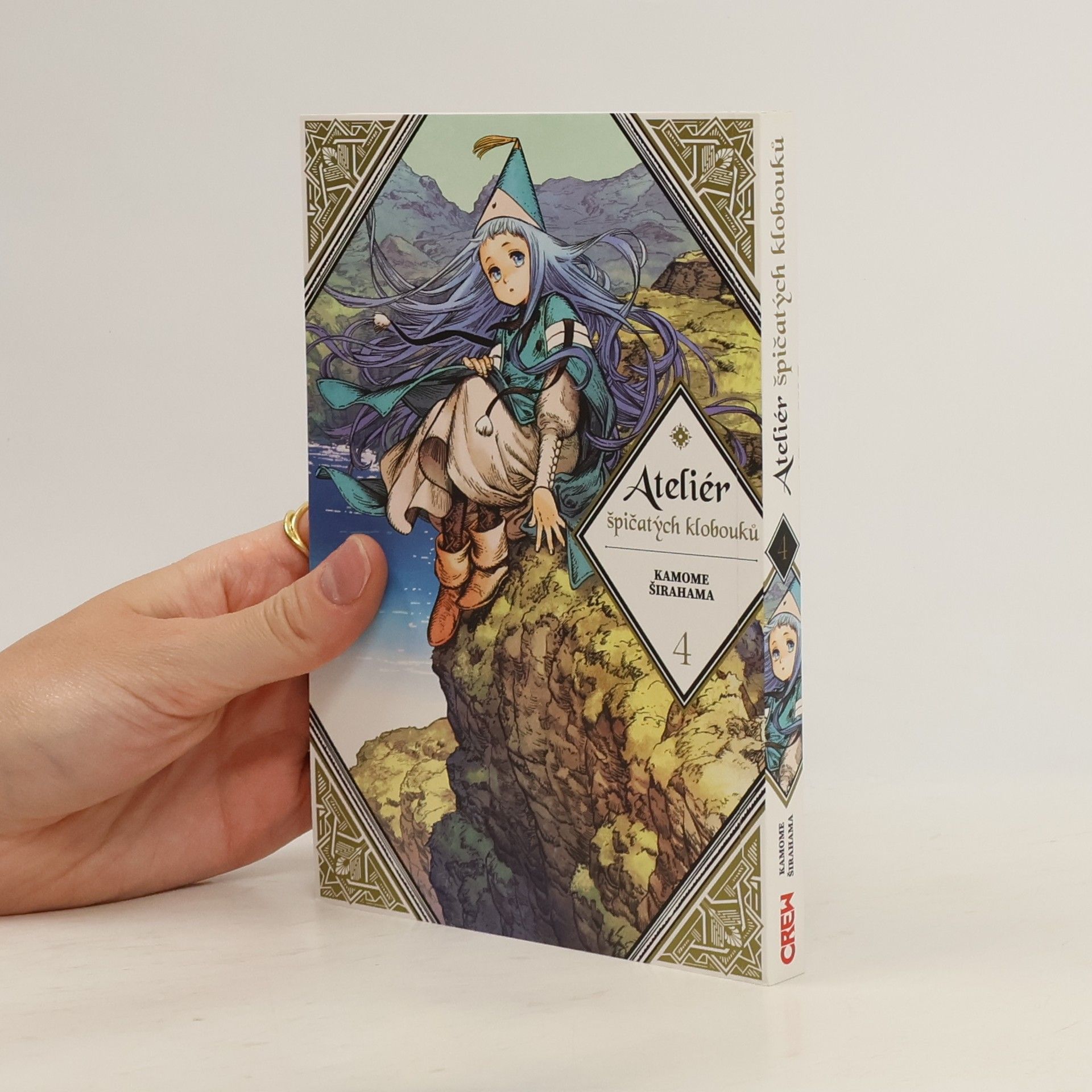 Kamome Shirahama Ateliér špičatých klobouků 4