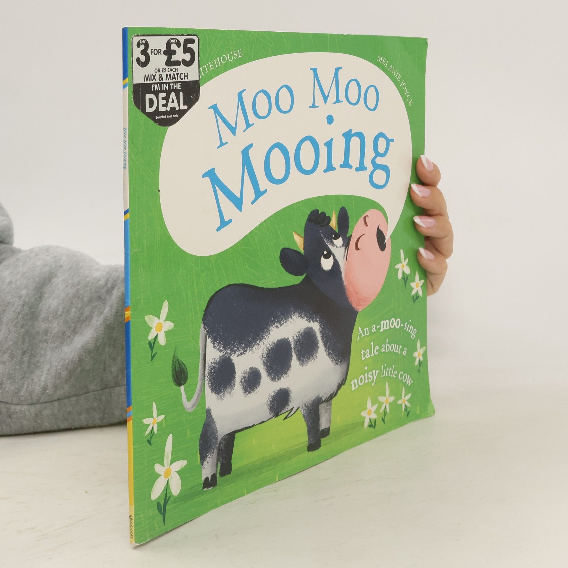 kolektiv Moo Moo Mooing