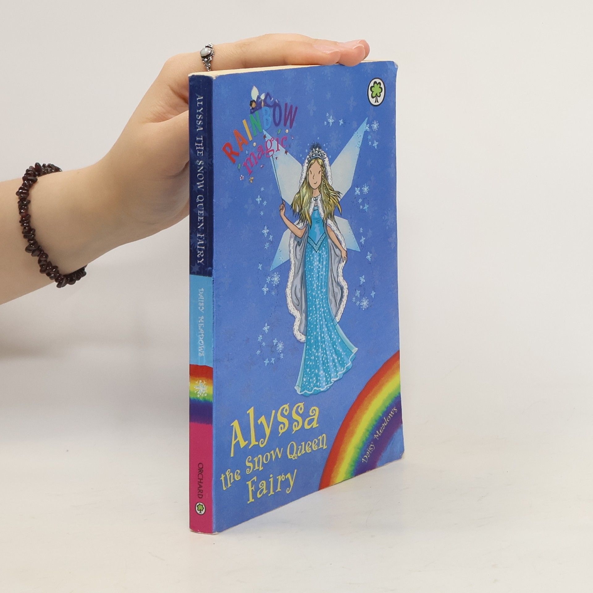 Daisy Meadows Rainbow Magic: Alyssa the Snow Queen Fairy