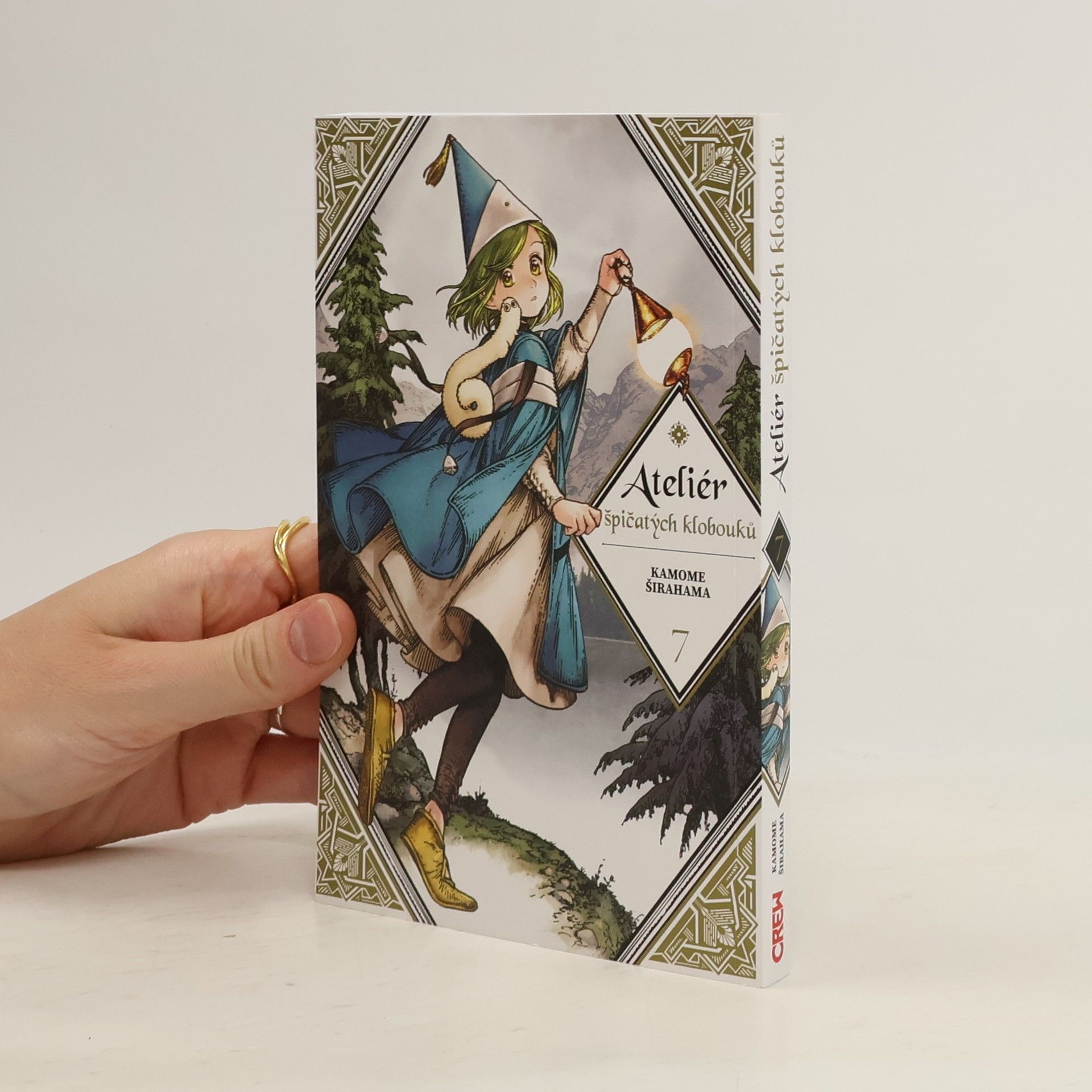 Kamome Shirahama Ateliér špičatých klobouků. 7
