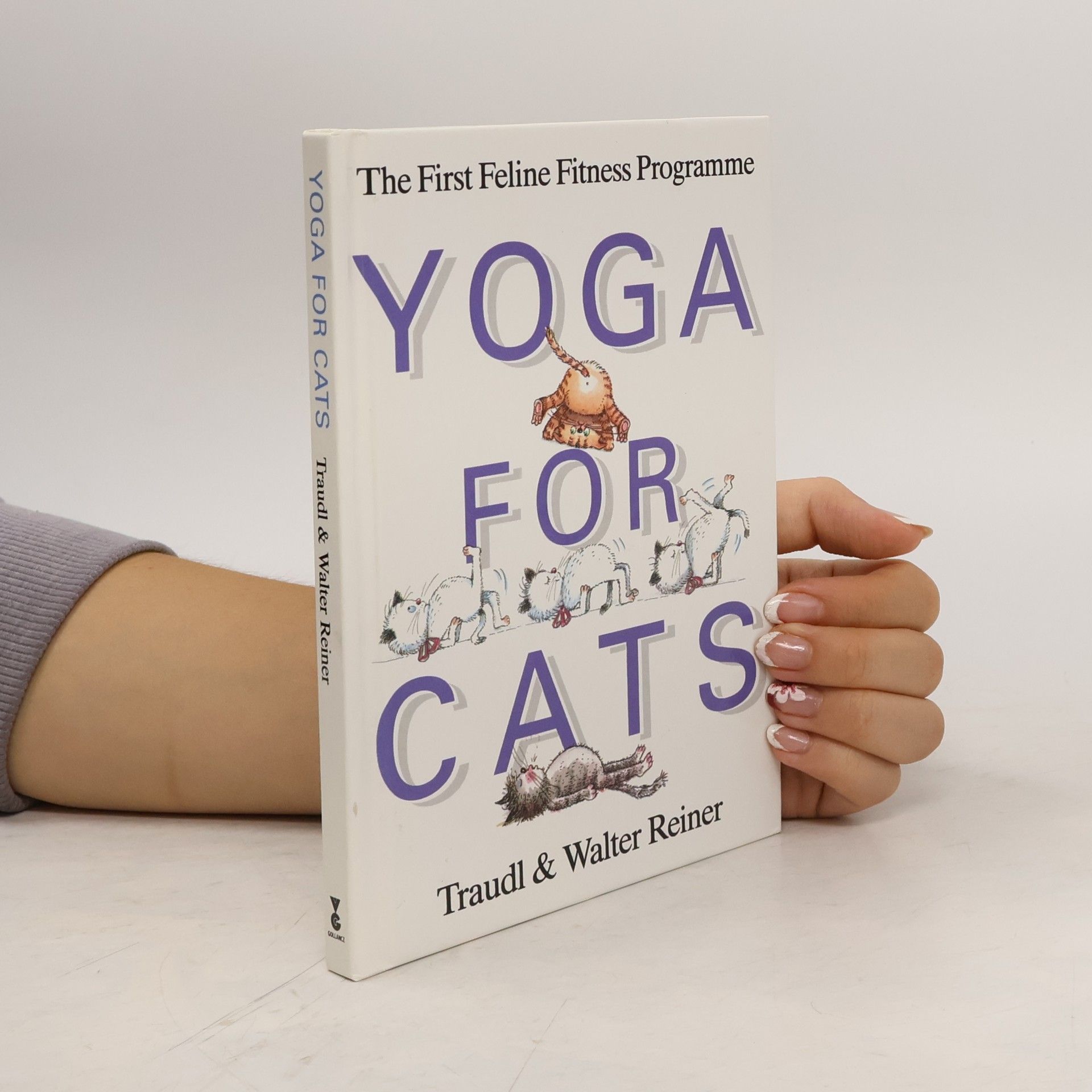 Traudl Reiner Yoga for cats