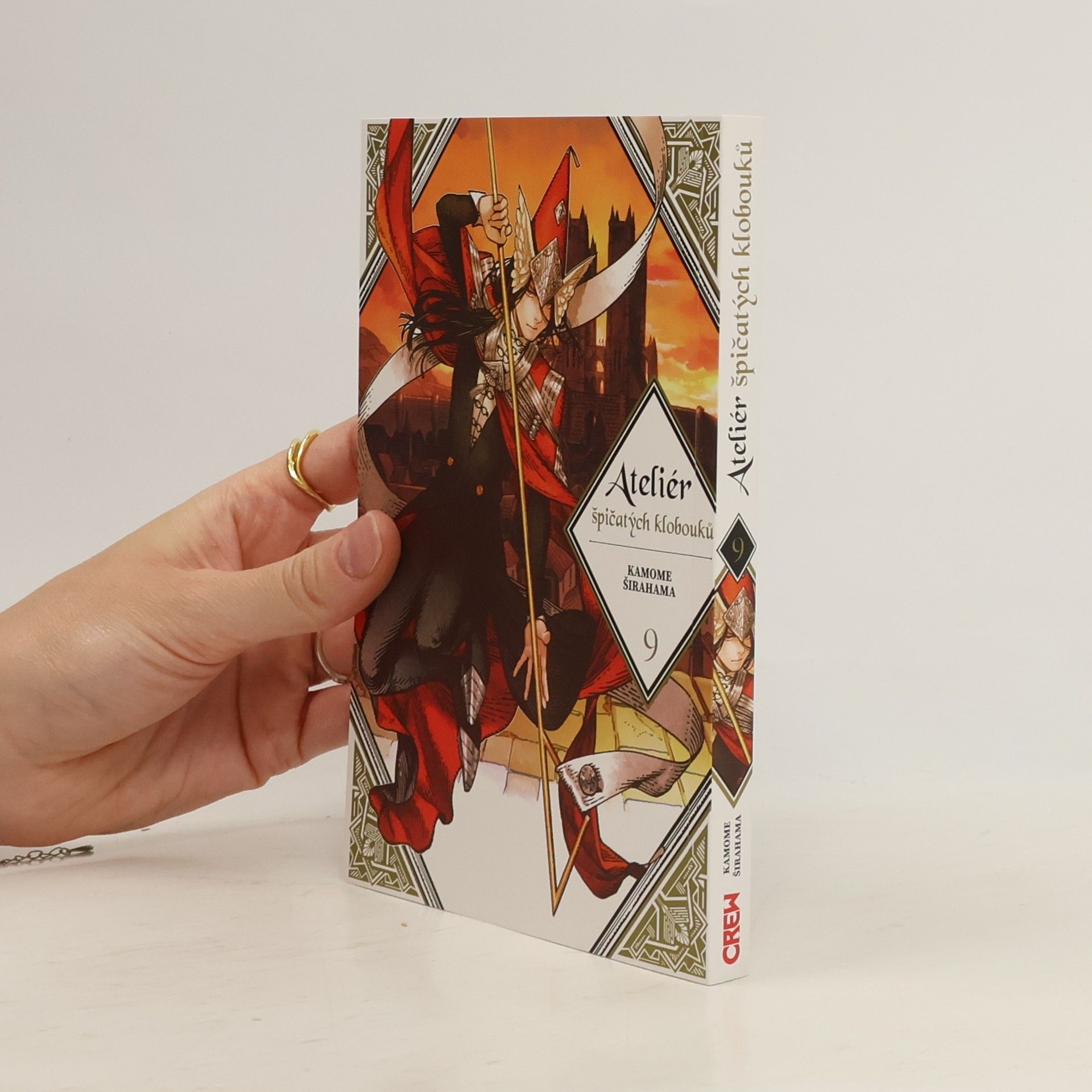 Kamome Shirahama Ateliér špičatých klobouků 9