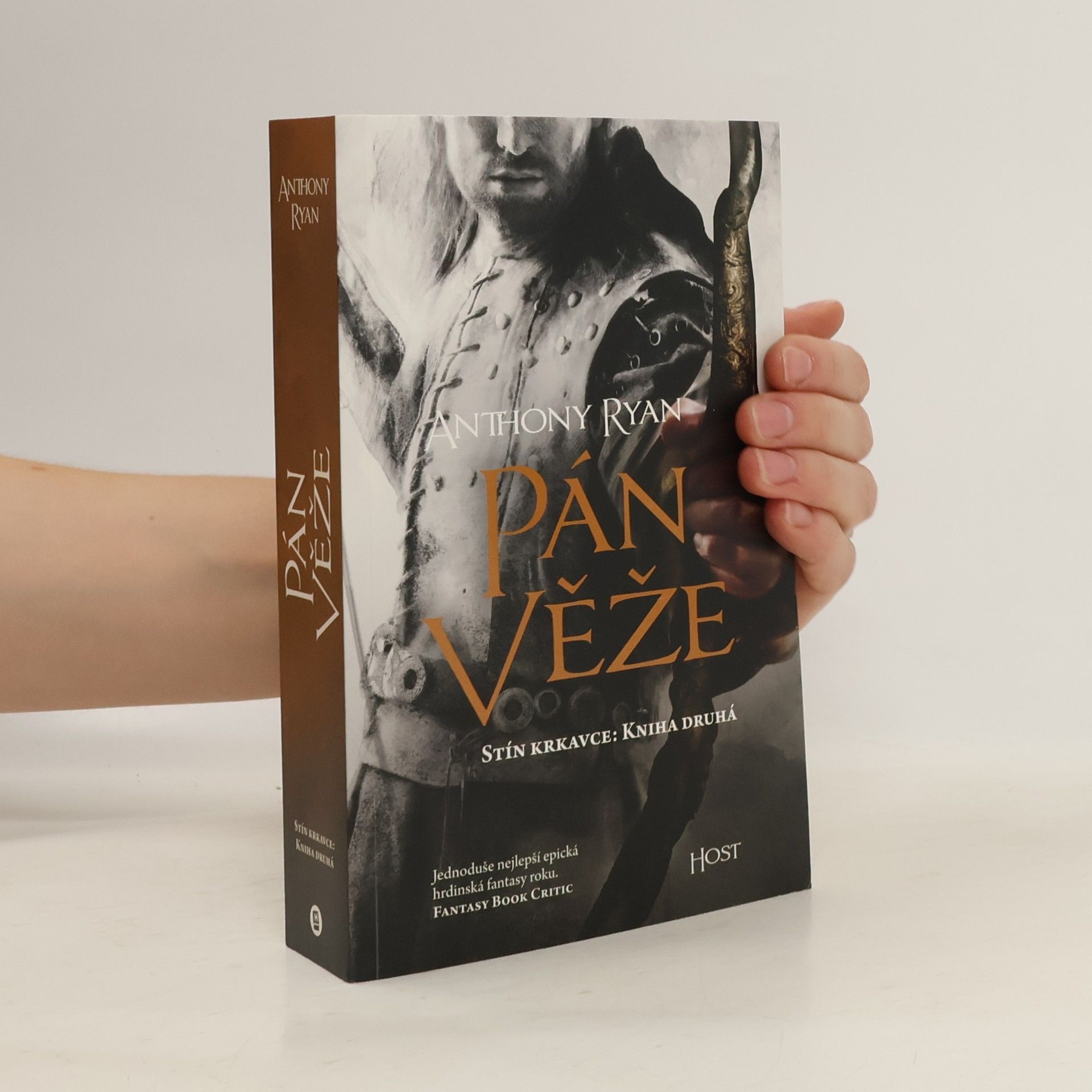 Anthony Ryan Pán věže. Stín krkavce. 2. díl