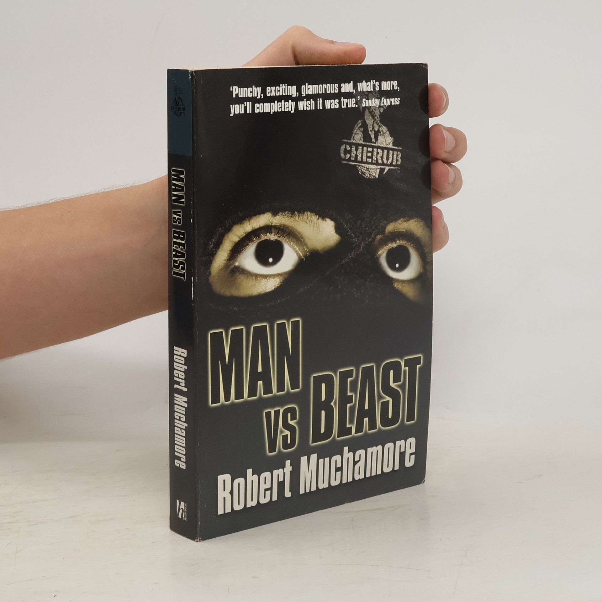 Robert Muchamore Man vs Beast