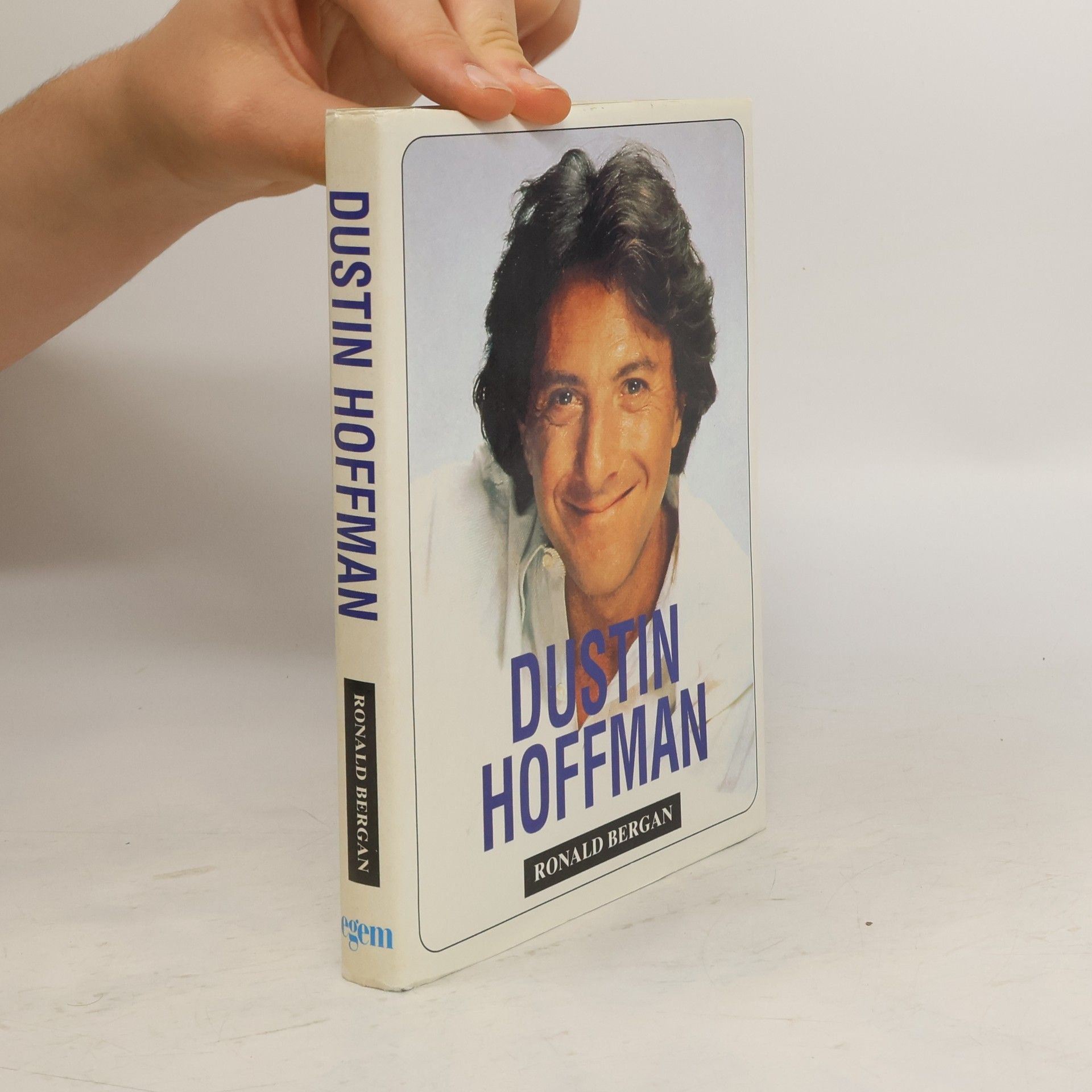 Ronald Bergan Dustin Hoffman