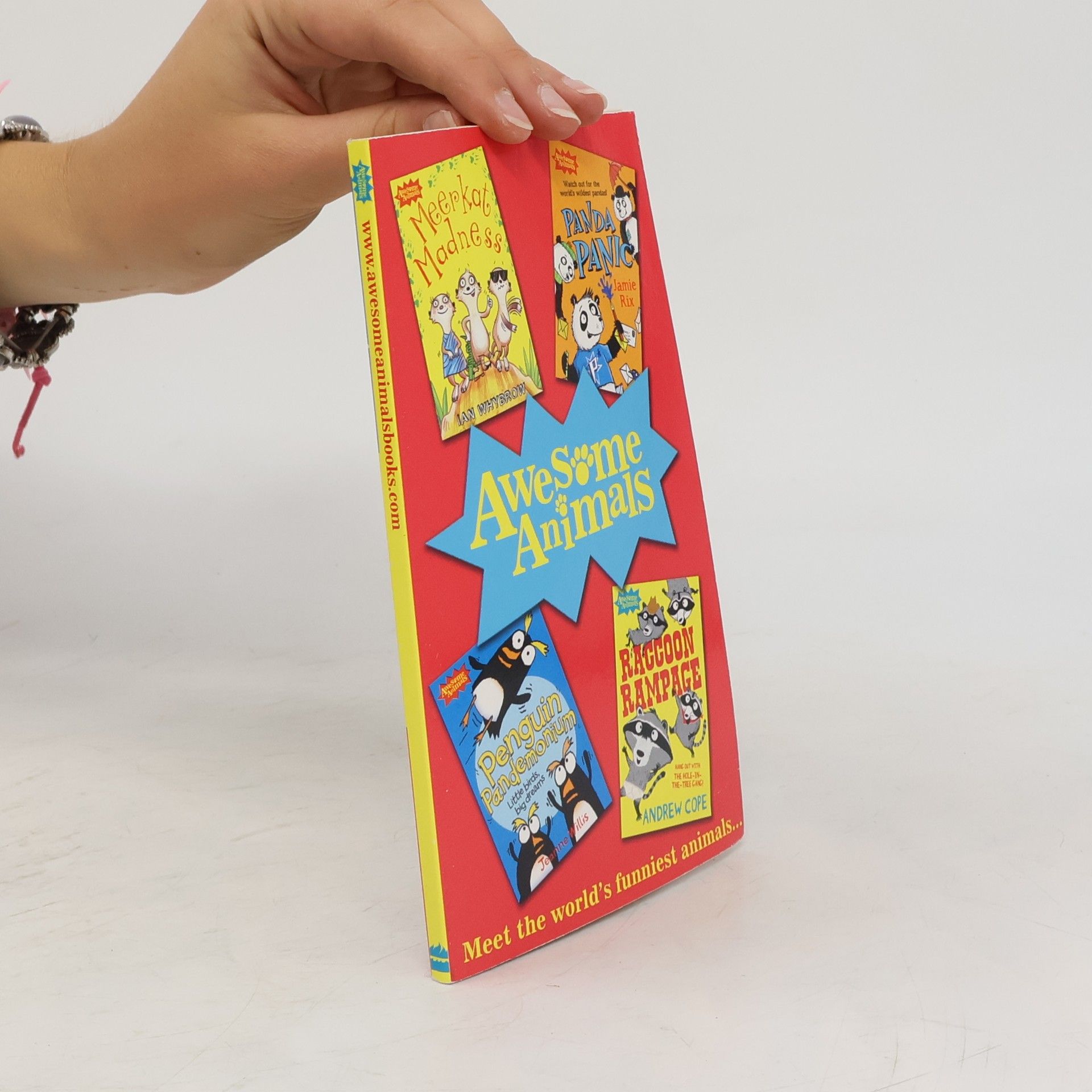 Kolektiv autorů Awesome Animals: Meerkat Madness. Panda Panic. Penguin Pandemonium. Raccoom Rampage