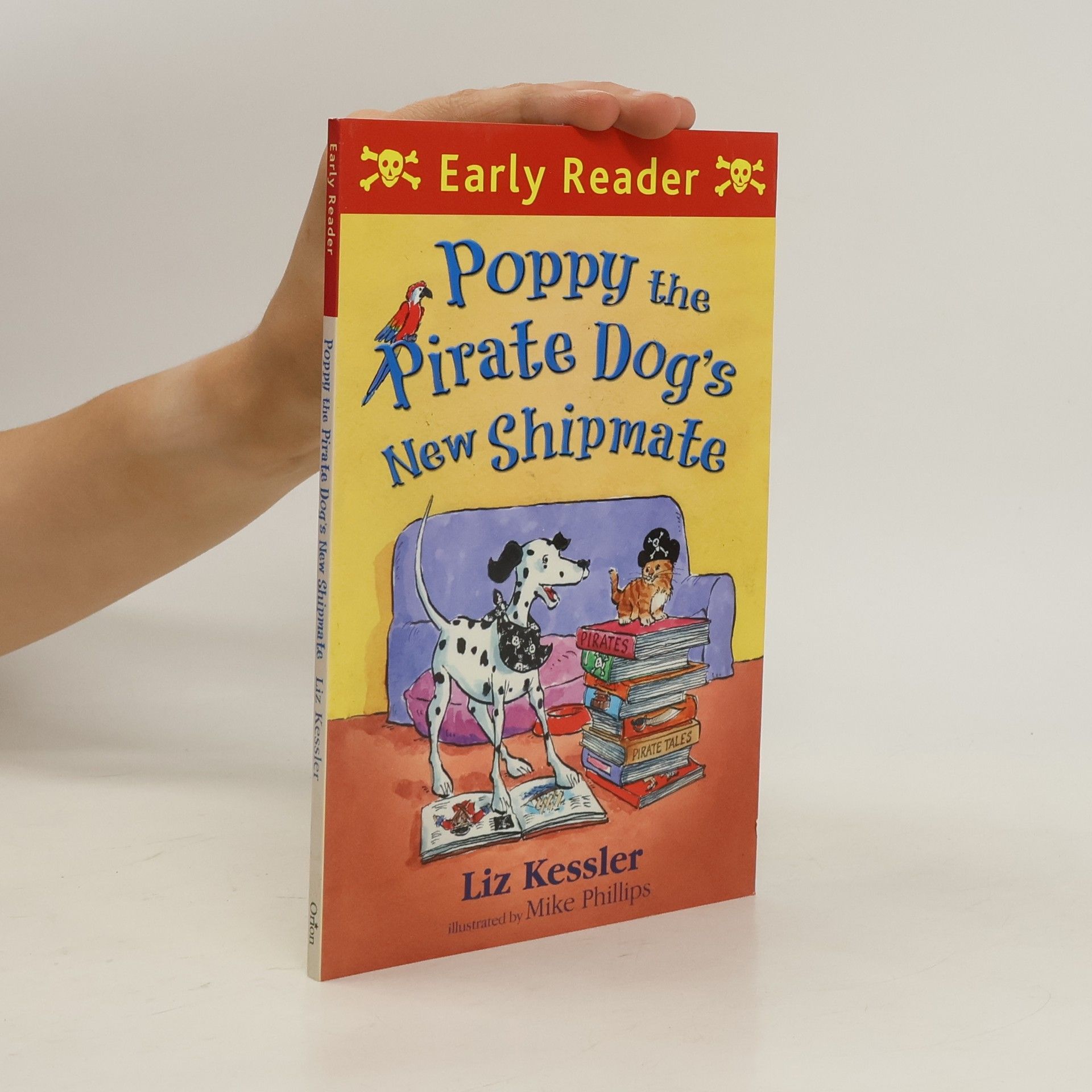 Liz Kessler Poppy Pirate Dog's New Shipmate