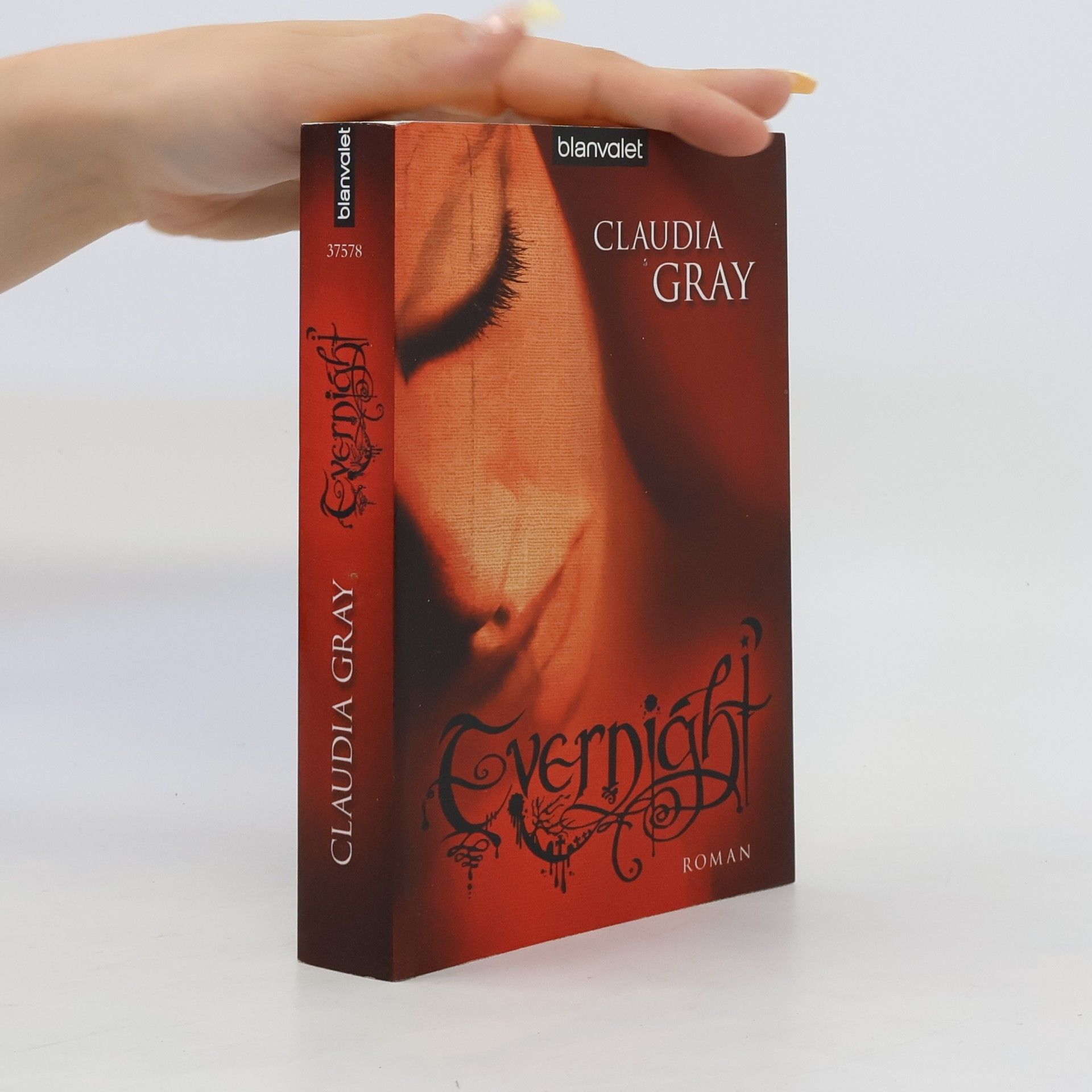 Claudia Gray Evernight 1