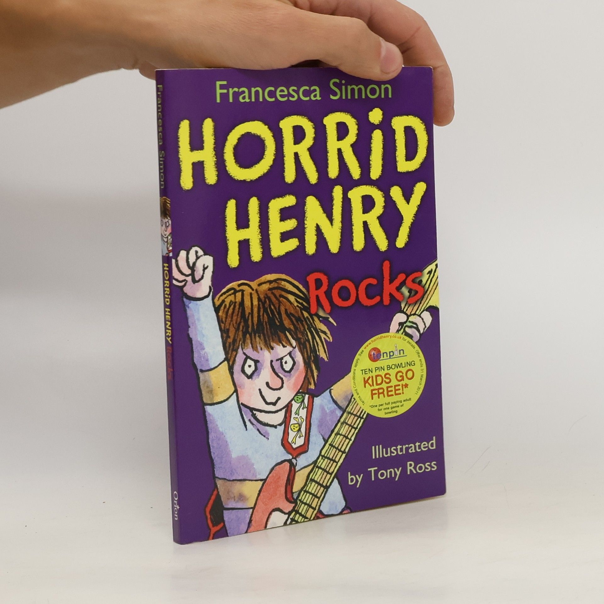 Francesca Simon Horrid Henry Rocks