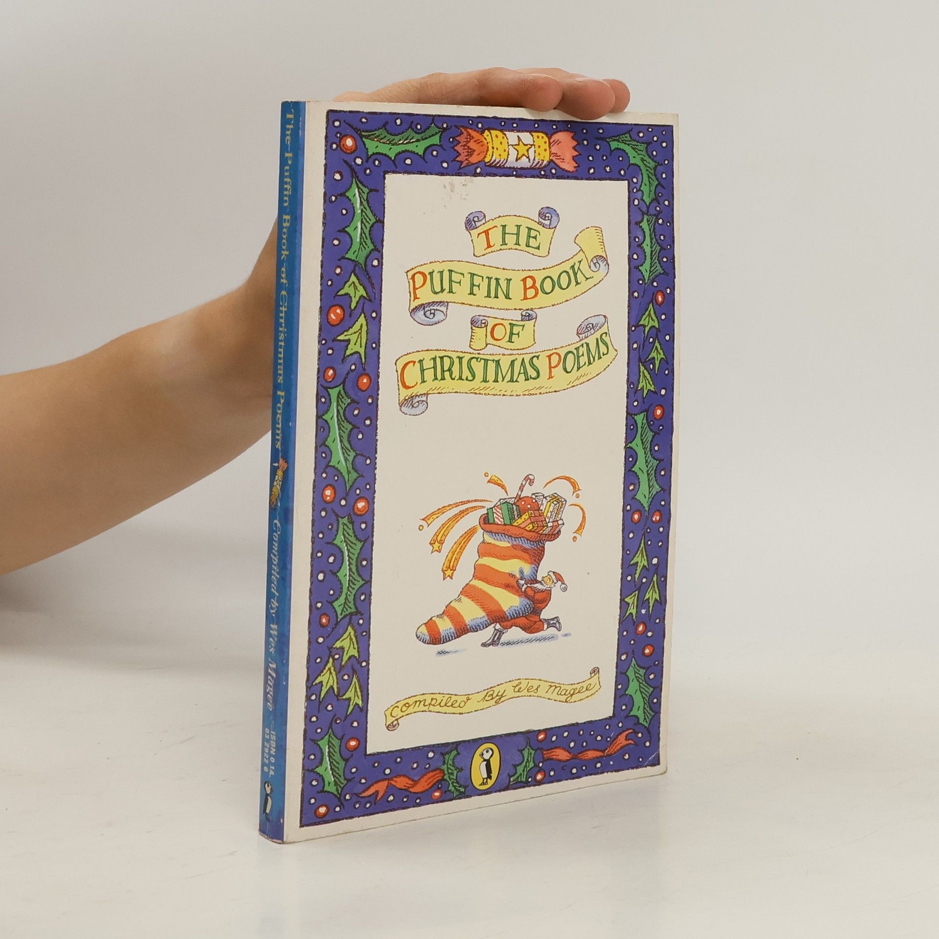 Wes Magee The Puffin Book of Christmas Poems
