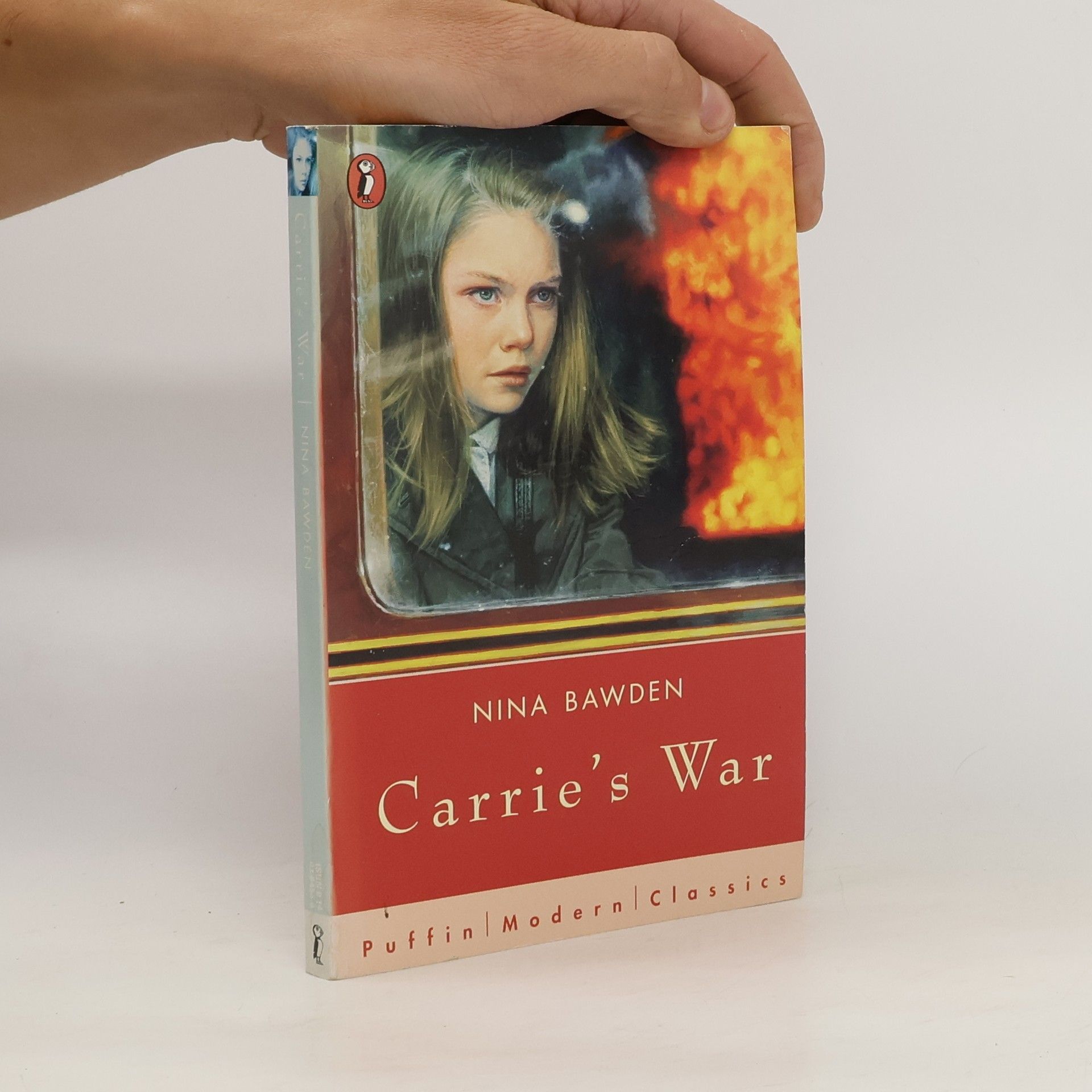 Nina Bawden Carrie's War
