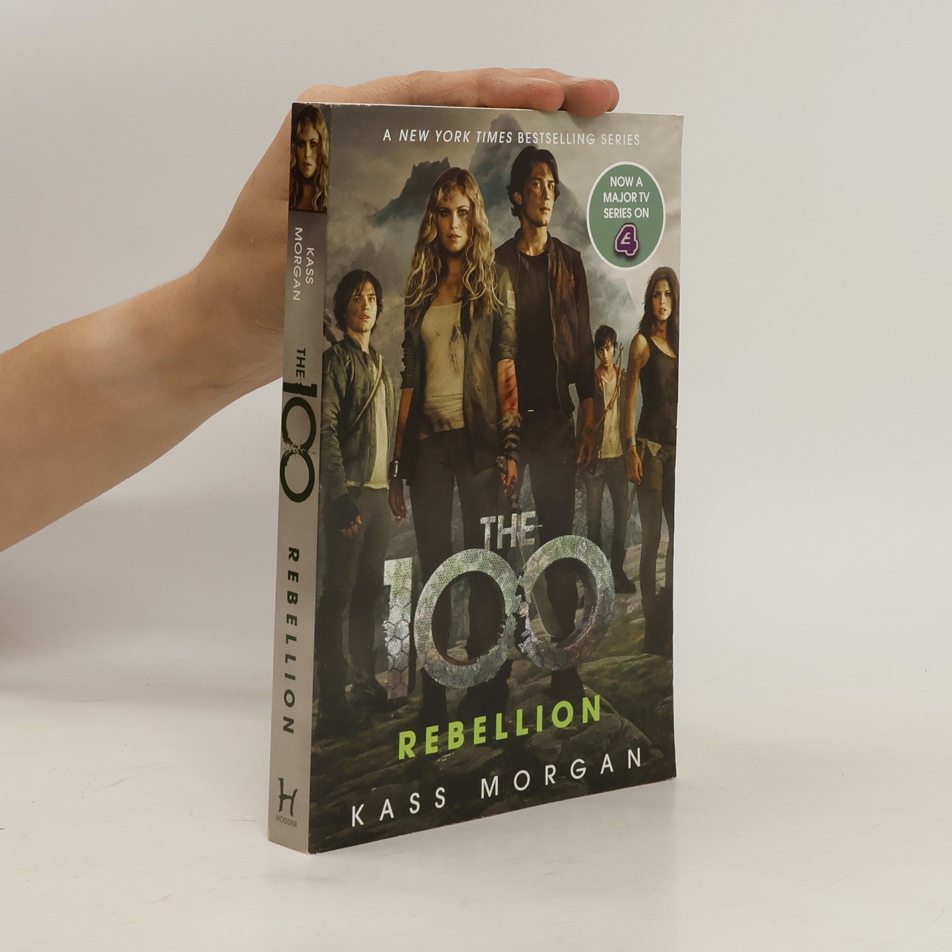 Kass Morgan The 100: Rebellion