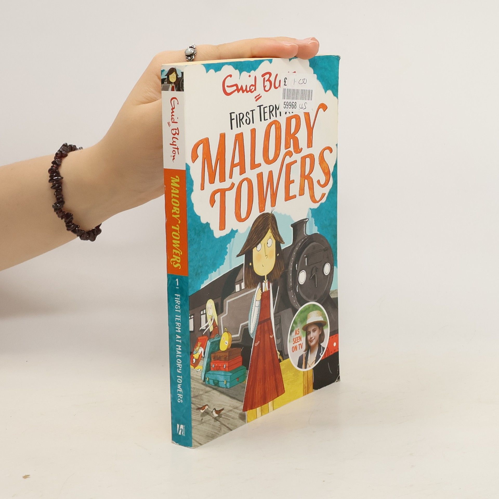 Enid Blyton Malory Towers. First Term