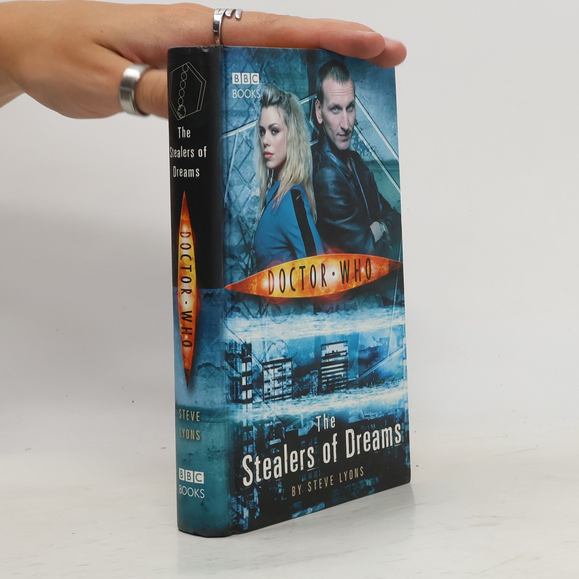 Steve Lyons The Stealers of Dreams. Doctor Who 6