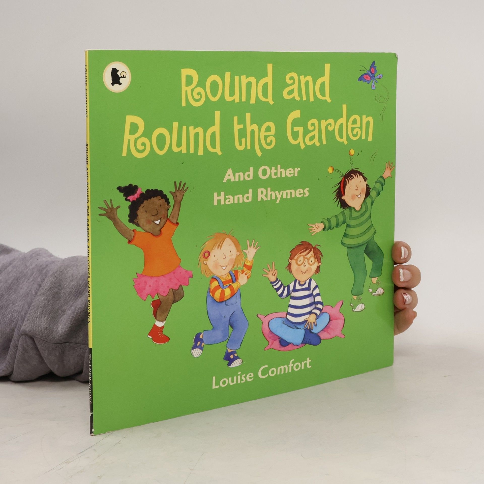 Louise Comfort Round and Round the Garden