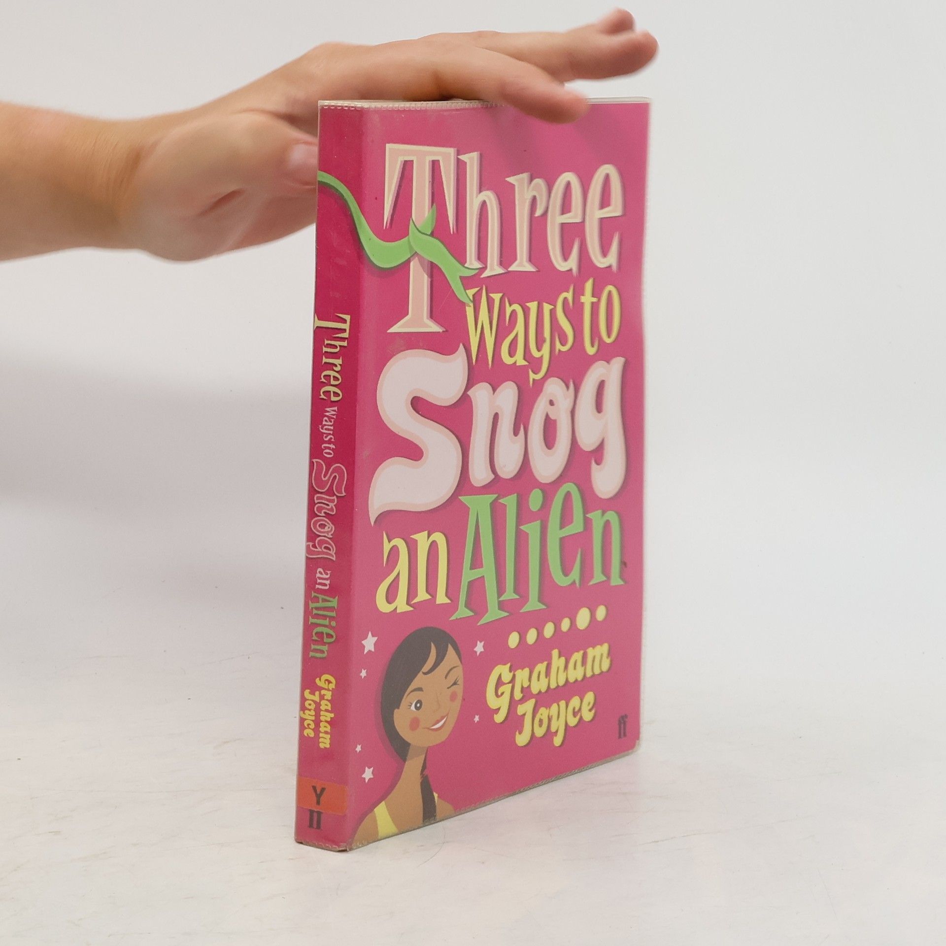 Graham Joyce Three Ways to Snog an Alien