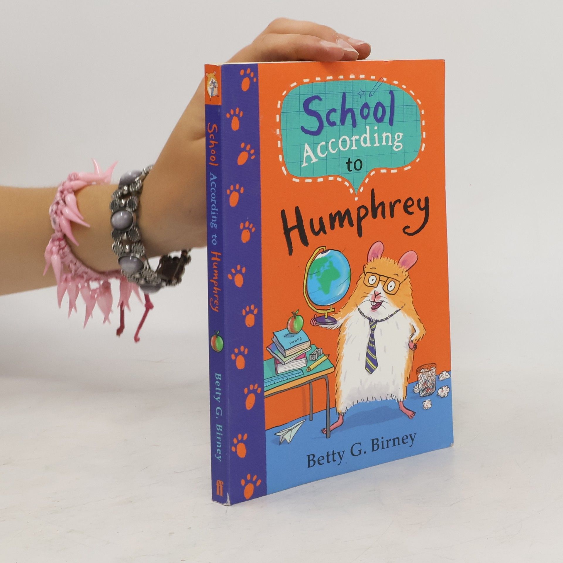 Betty G. Birney School According to Humphrey