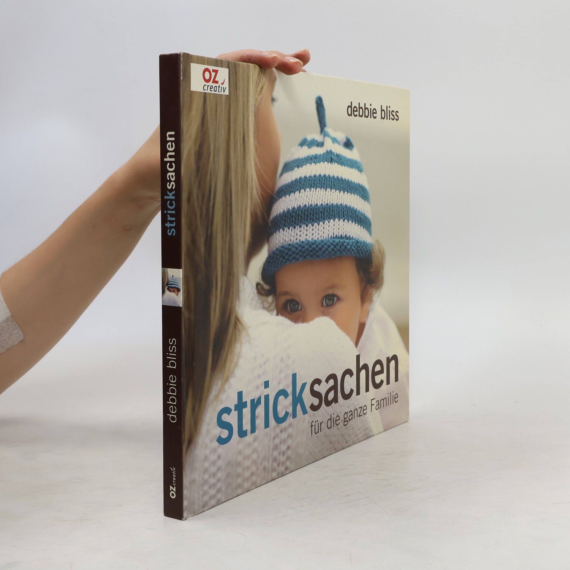 Debbie Bliss Stricksachen für die ganze Familie