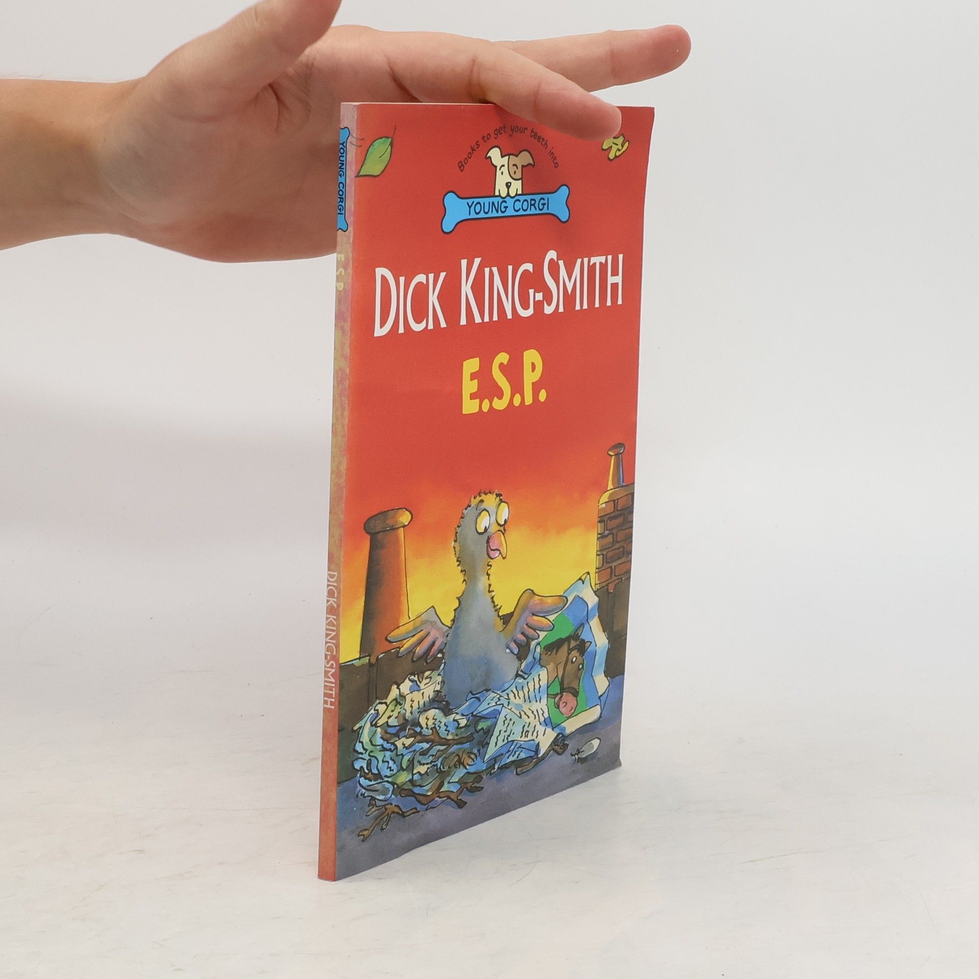 Dick King-Smith E.S.P. A young corgi book.