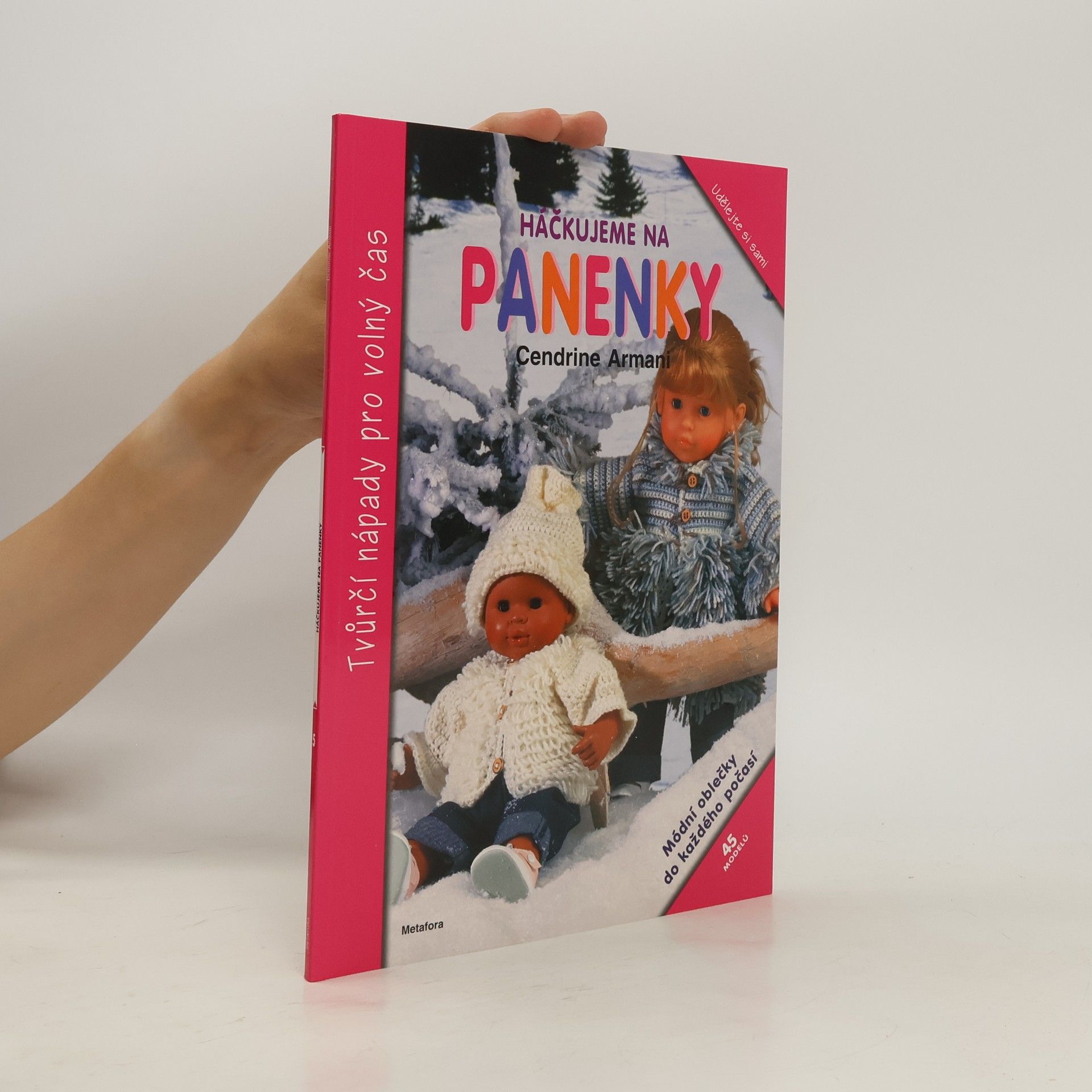 Cendrine Armani Háčkujeme na panenky
