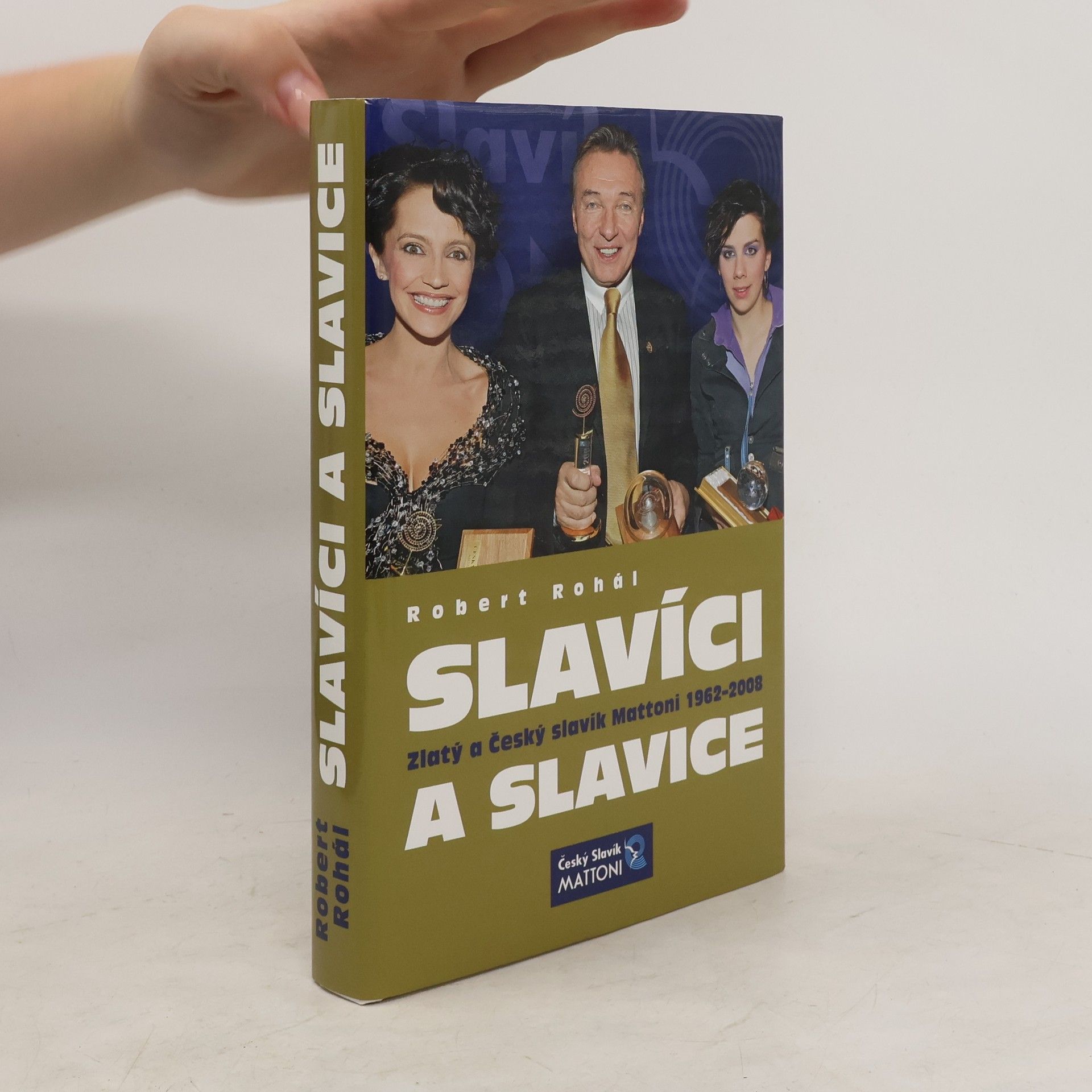 Robert Rohál Slavíci a slavice