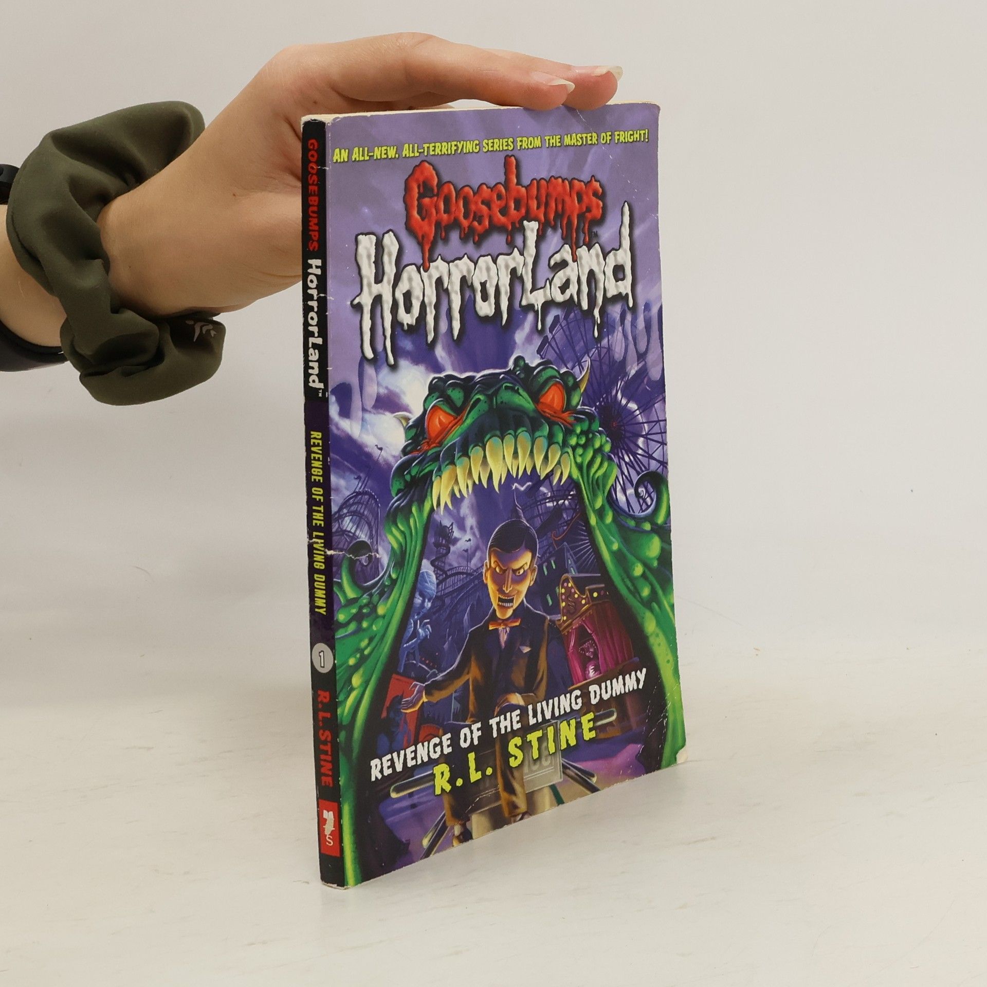 R. L. Stine Revenge of the Living Dummy