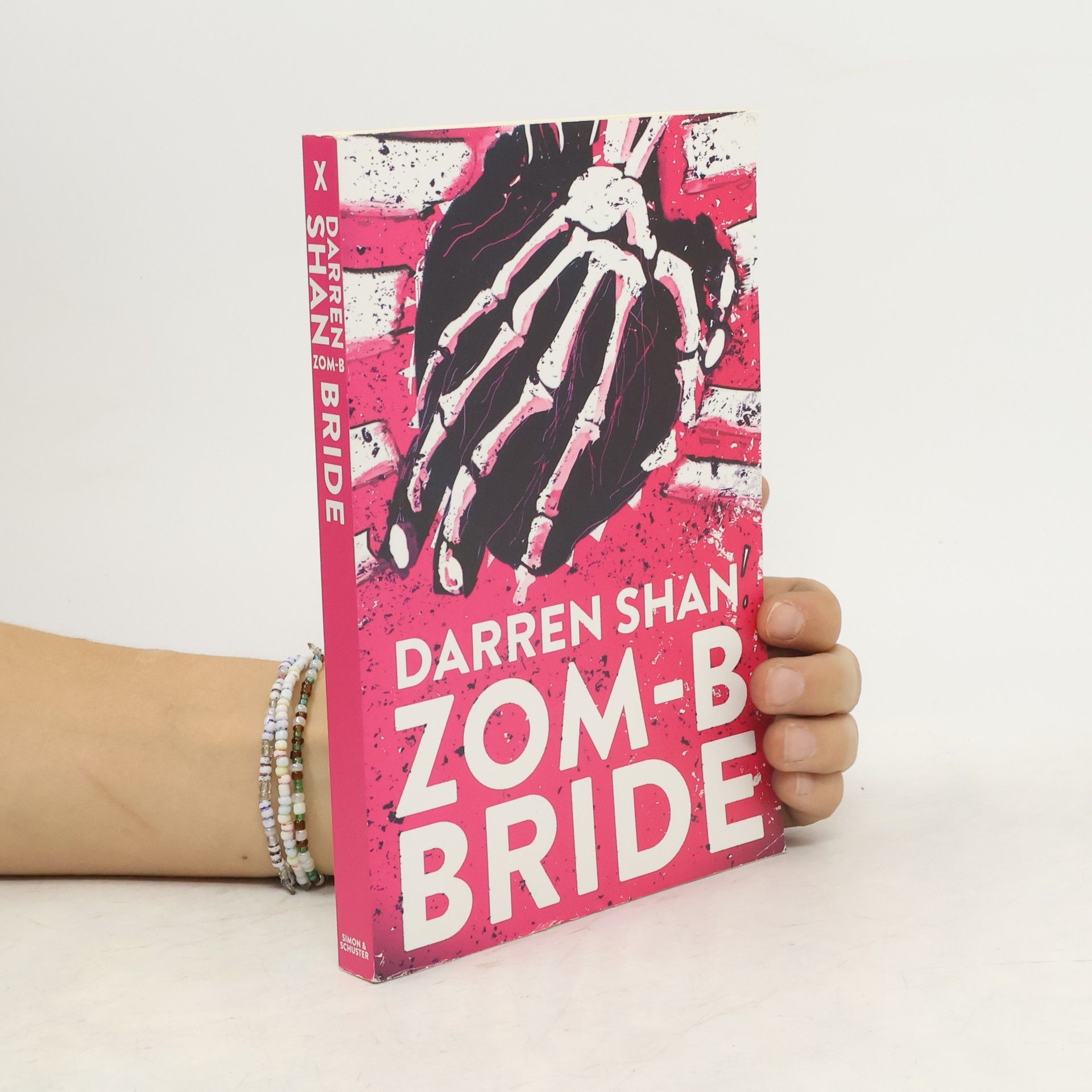 Darren Shan ZOM - B Bride
