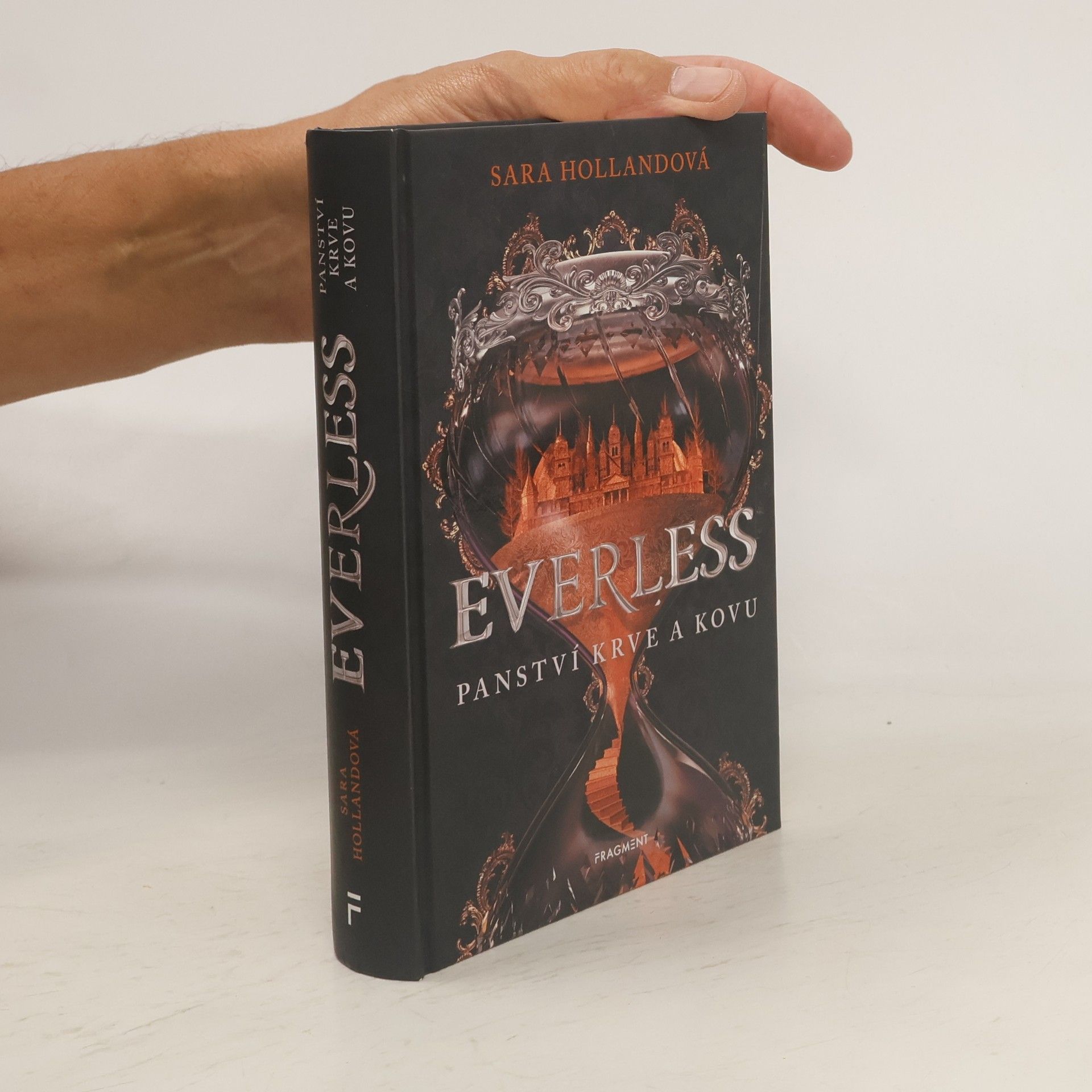 Everless: Panství krve a kovu