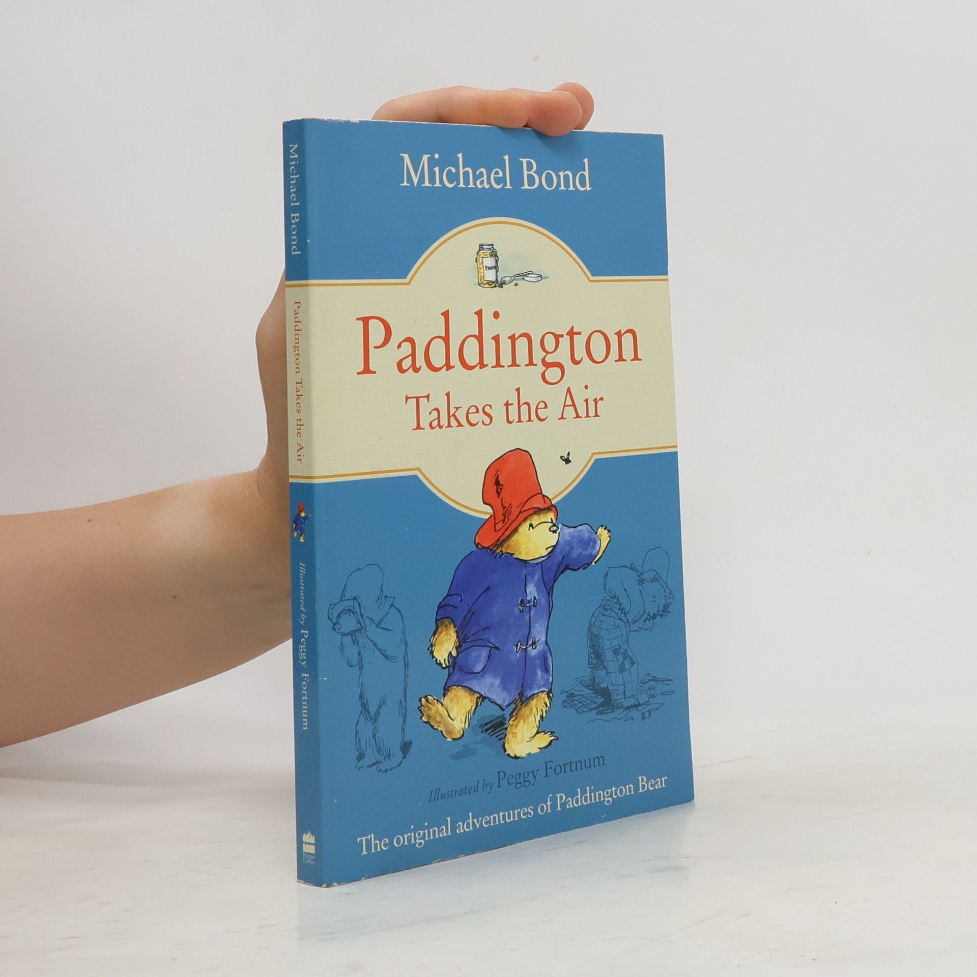 Michael Bond Paddington Takes the Air