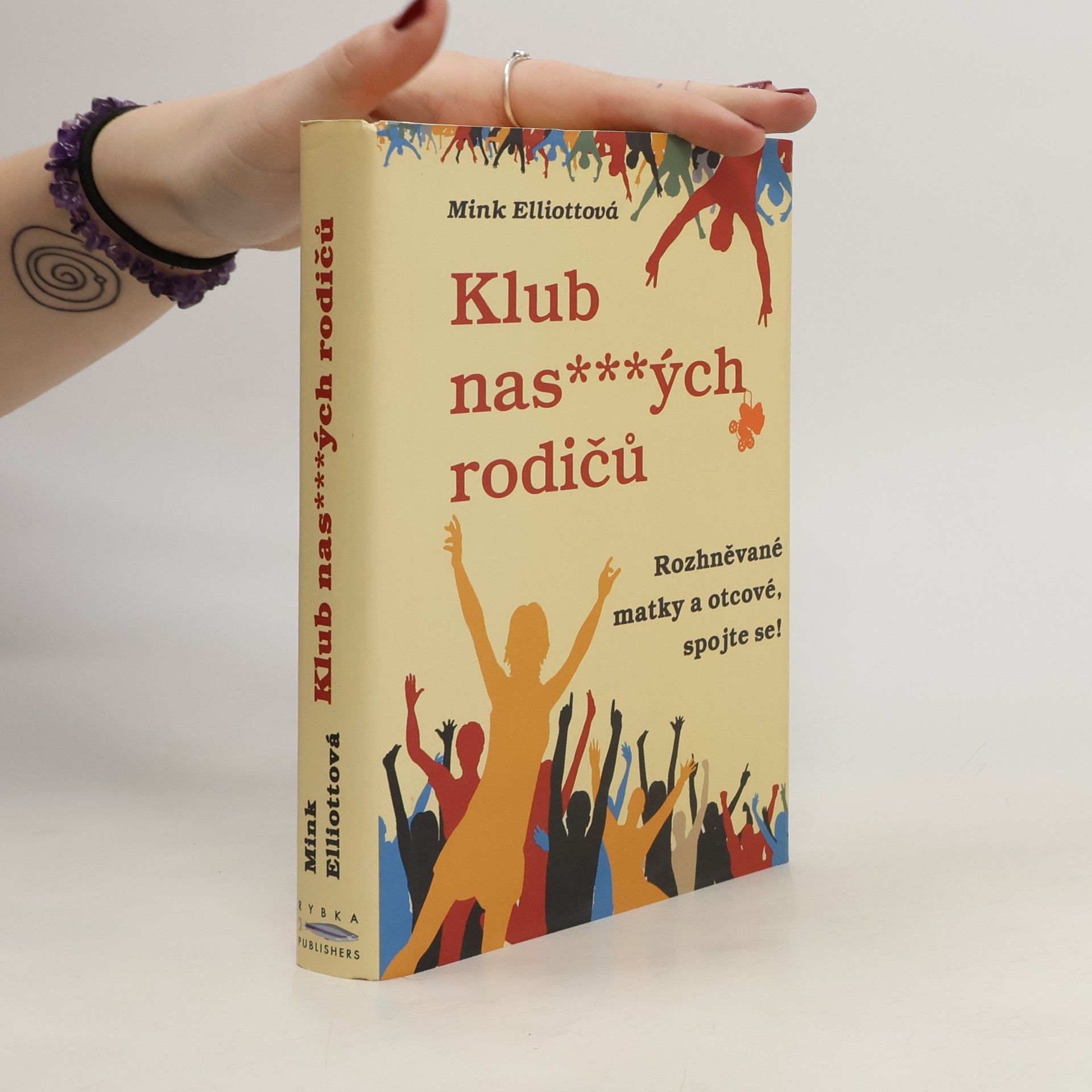 Mink Elliott Klub nas***ých rodičů