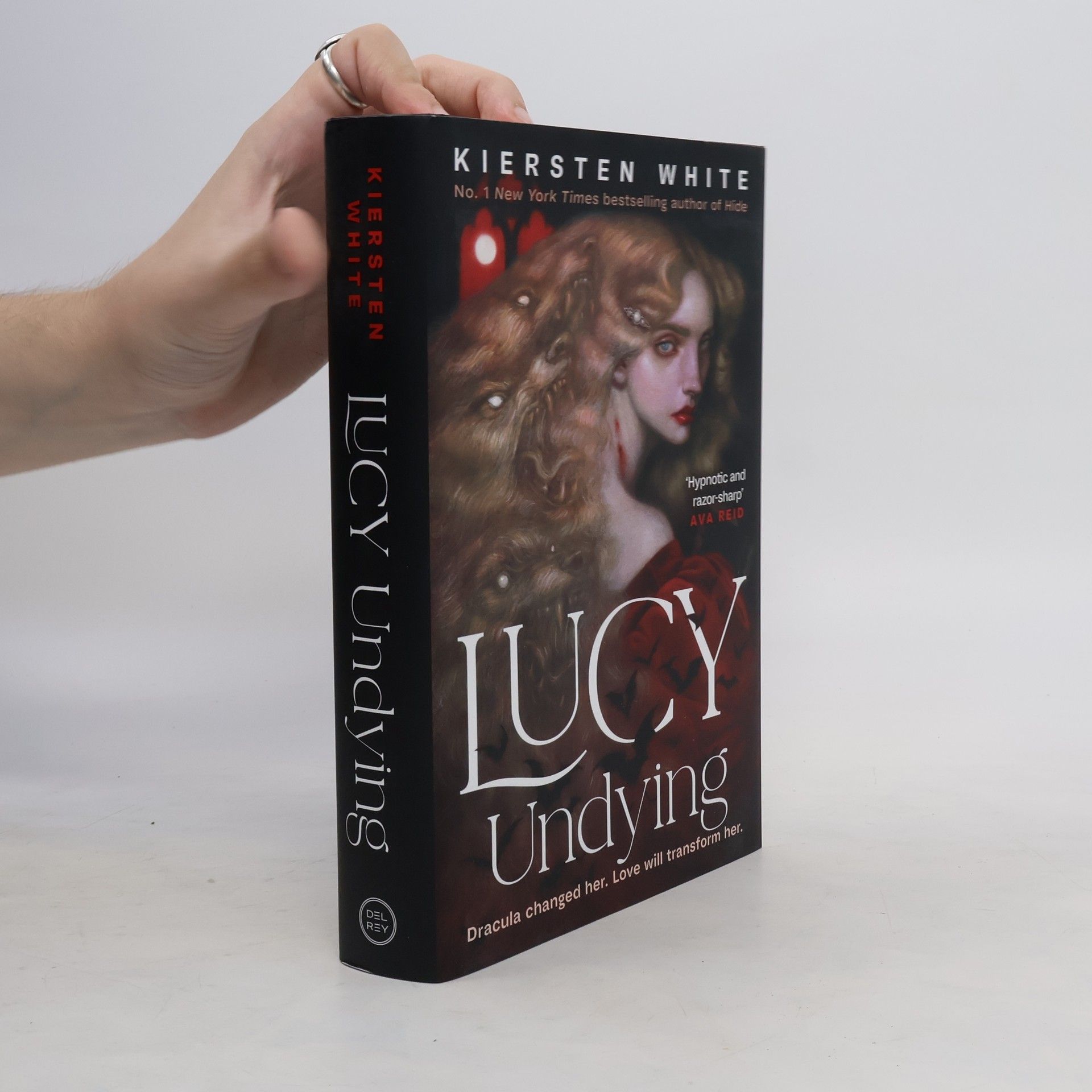 Kiersten White Lucy Undying: A Dracula Novel