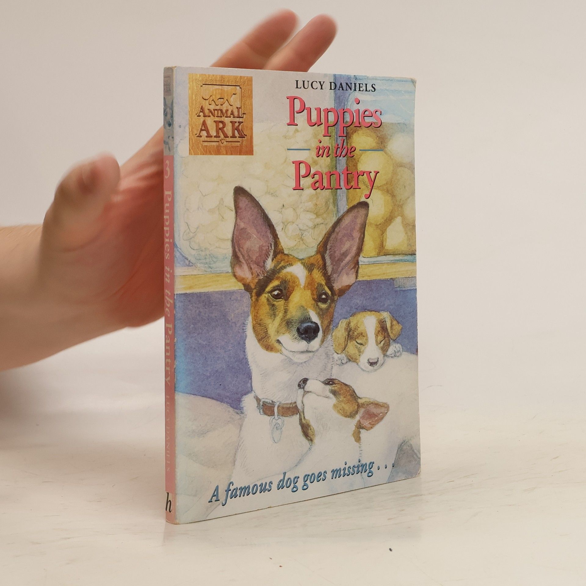 Lucy Daniels Puppies in the Pantry