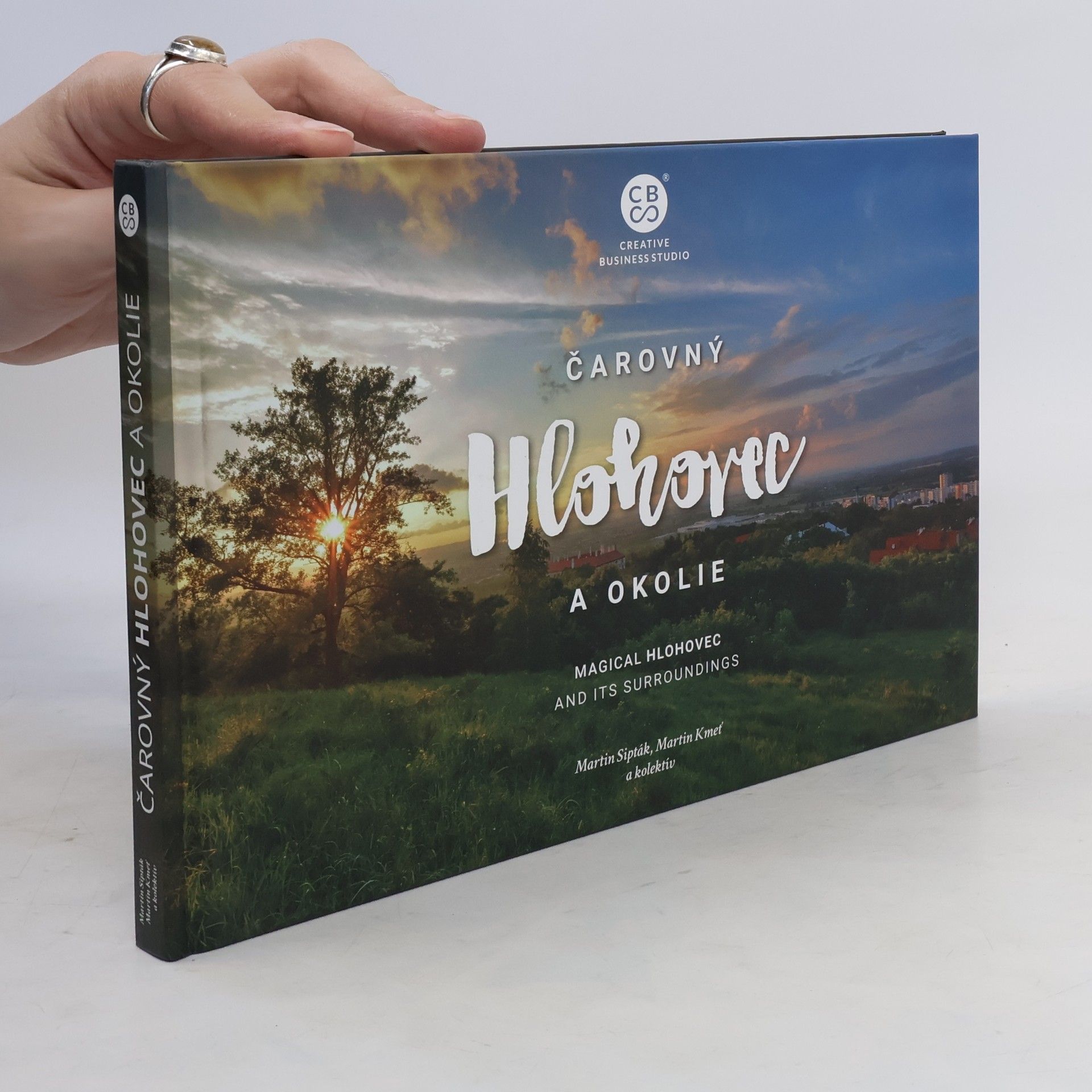 Kolektiv autorů Čarovný Hlohovec a okolie.Magical Hlohovec and its surroundings