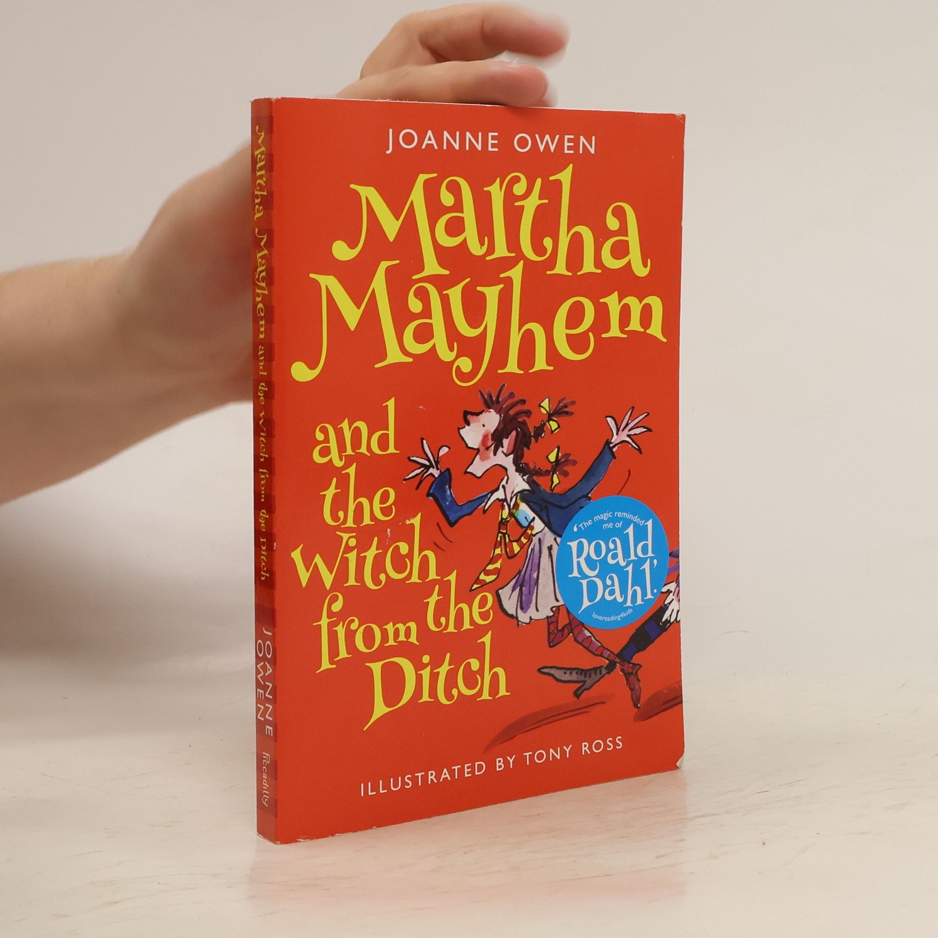 Joanne Owen Martha Mayhem and the Witch from the Ditch
