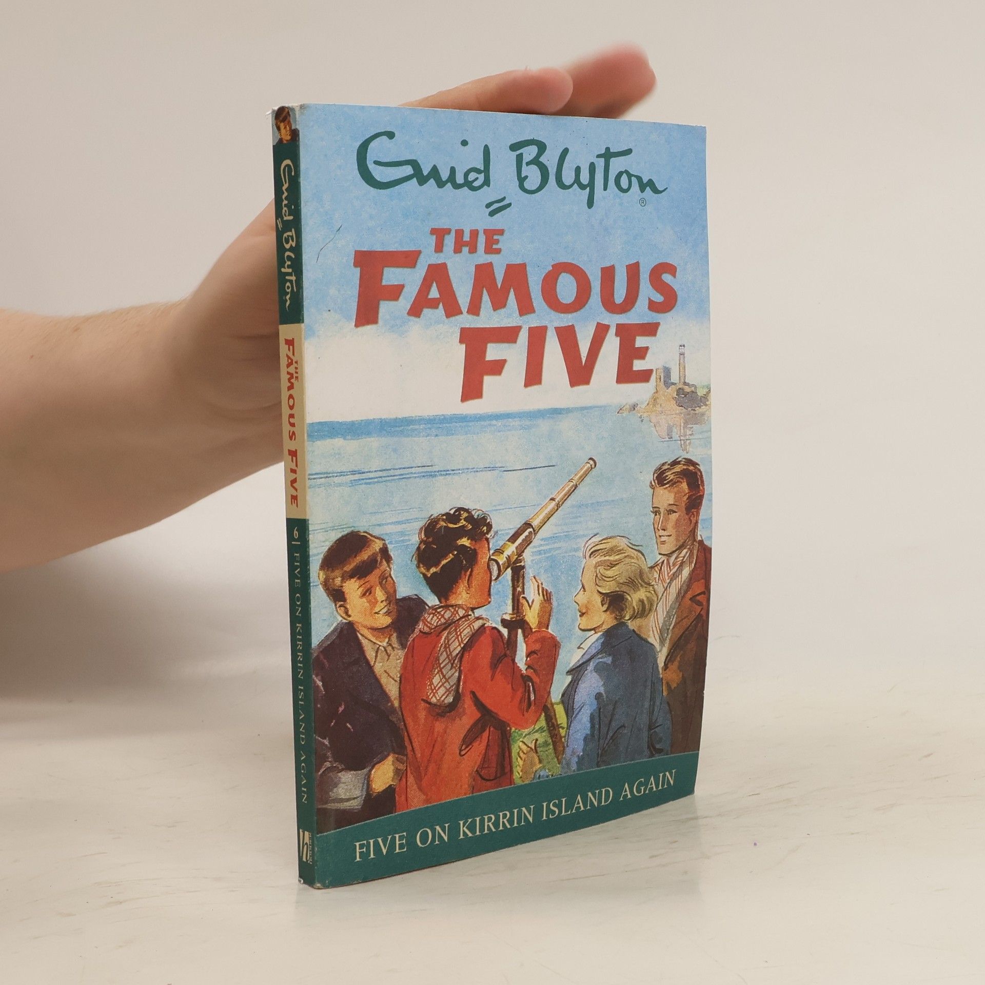 Enid Blyton Five on Kirrin Island Again